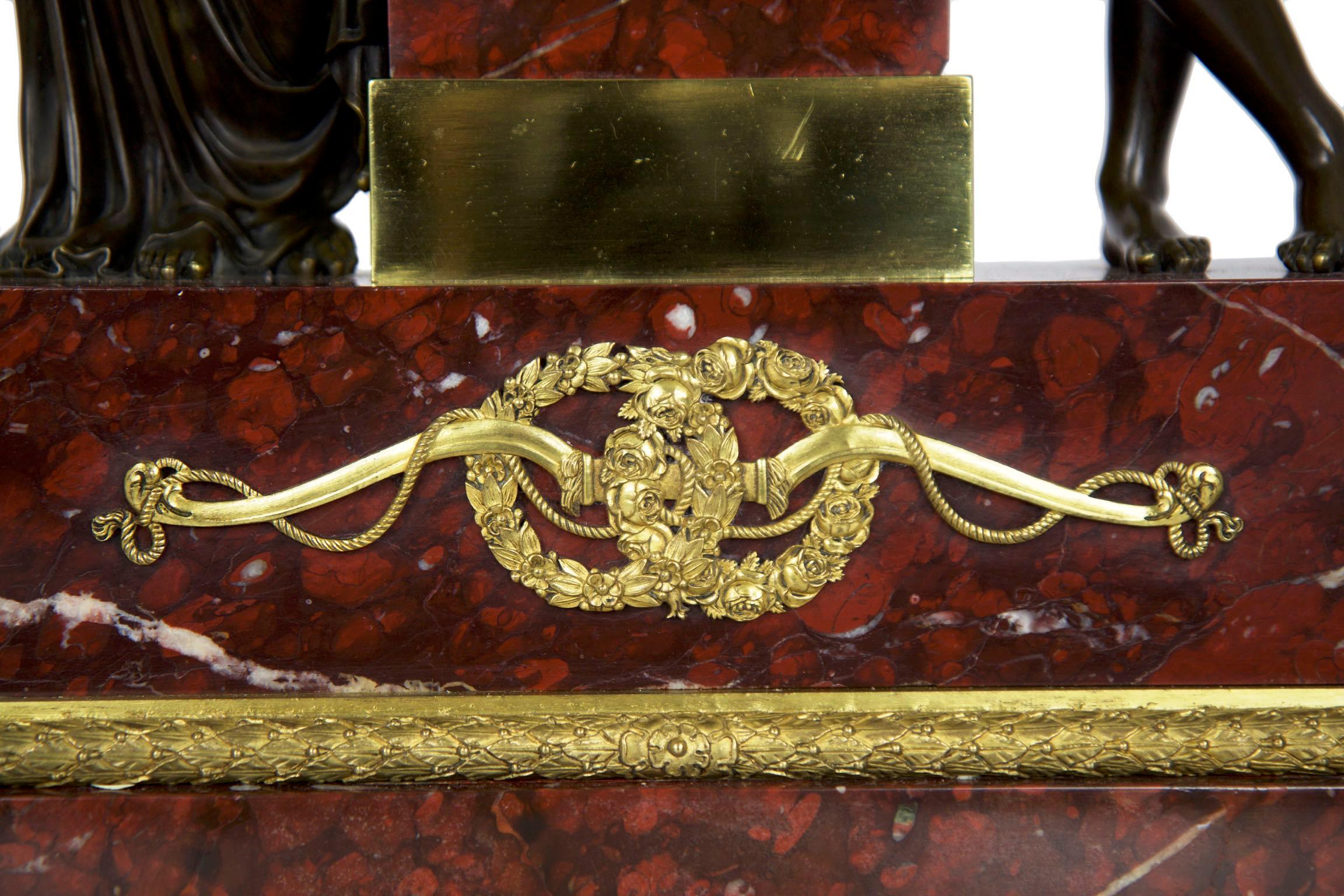 Französisches Empire Antike figürliche Bronze-Kaminuhr von Psyche & Amor:: um 1825 5