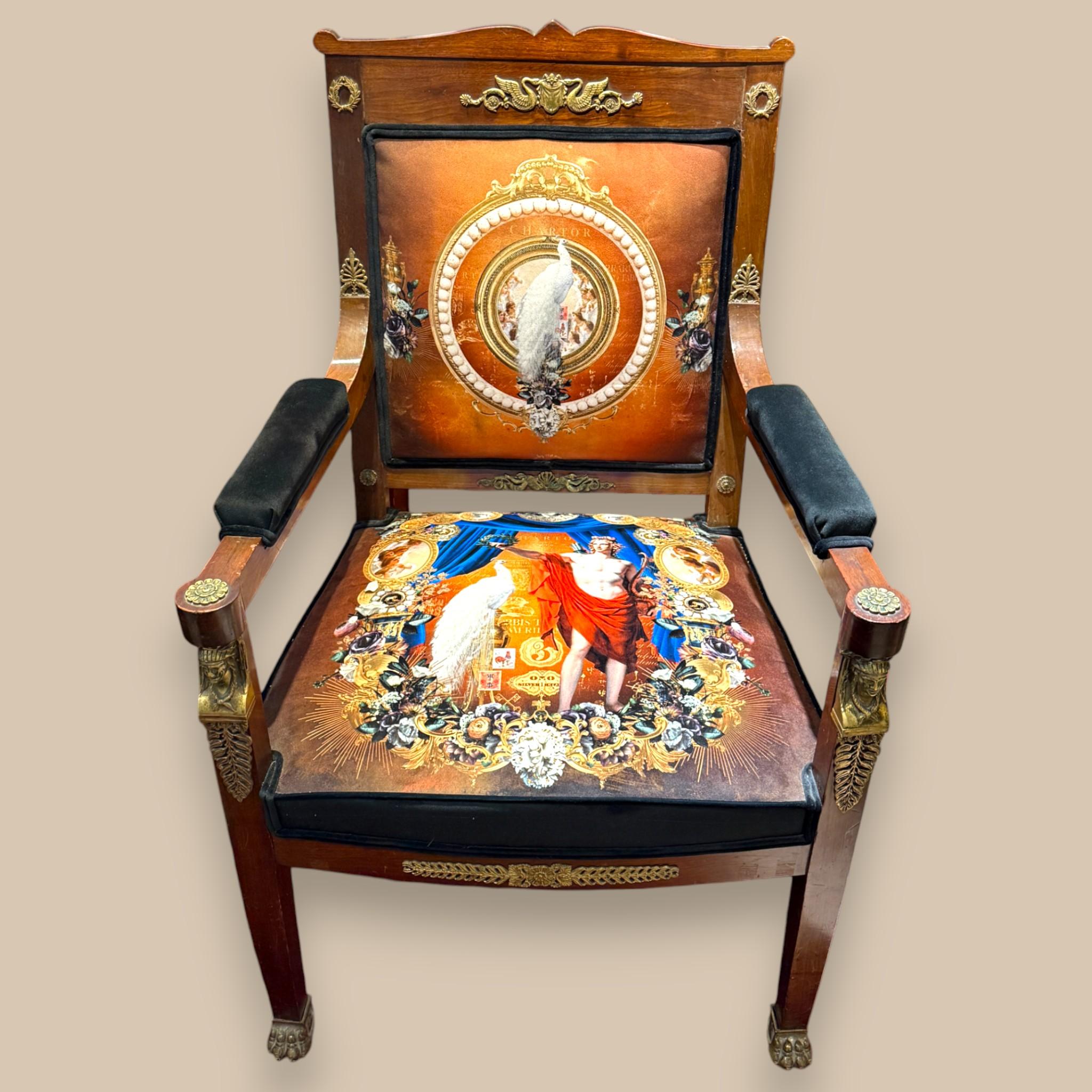 Sillón Imperio Francés Retapizado con Monturas de Bronce Dorado, S. XIX en Bueno estado para la venta en NICE, FR