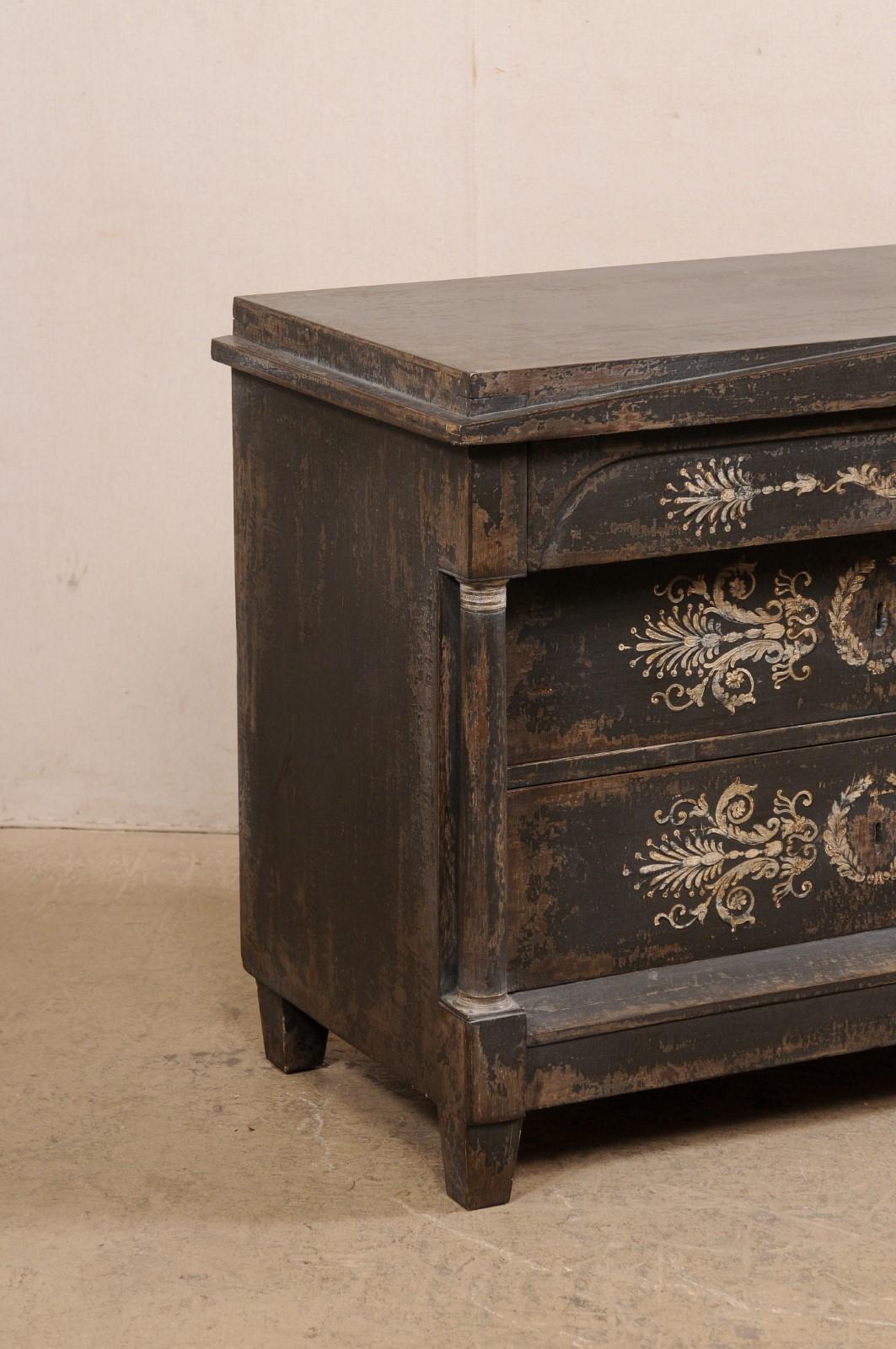 French Empire Artisan-Painted Commode, 19th Century In Good Condition For Sale In Atlanta, GA