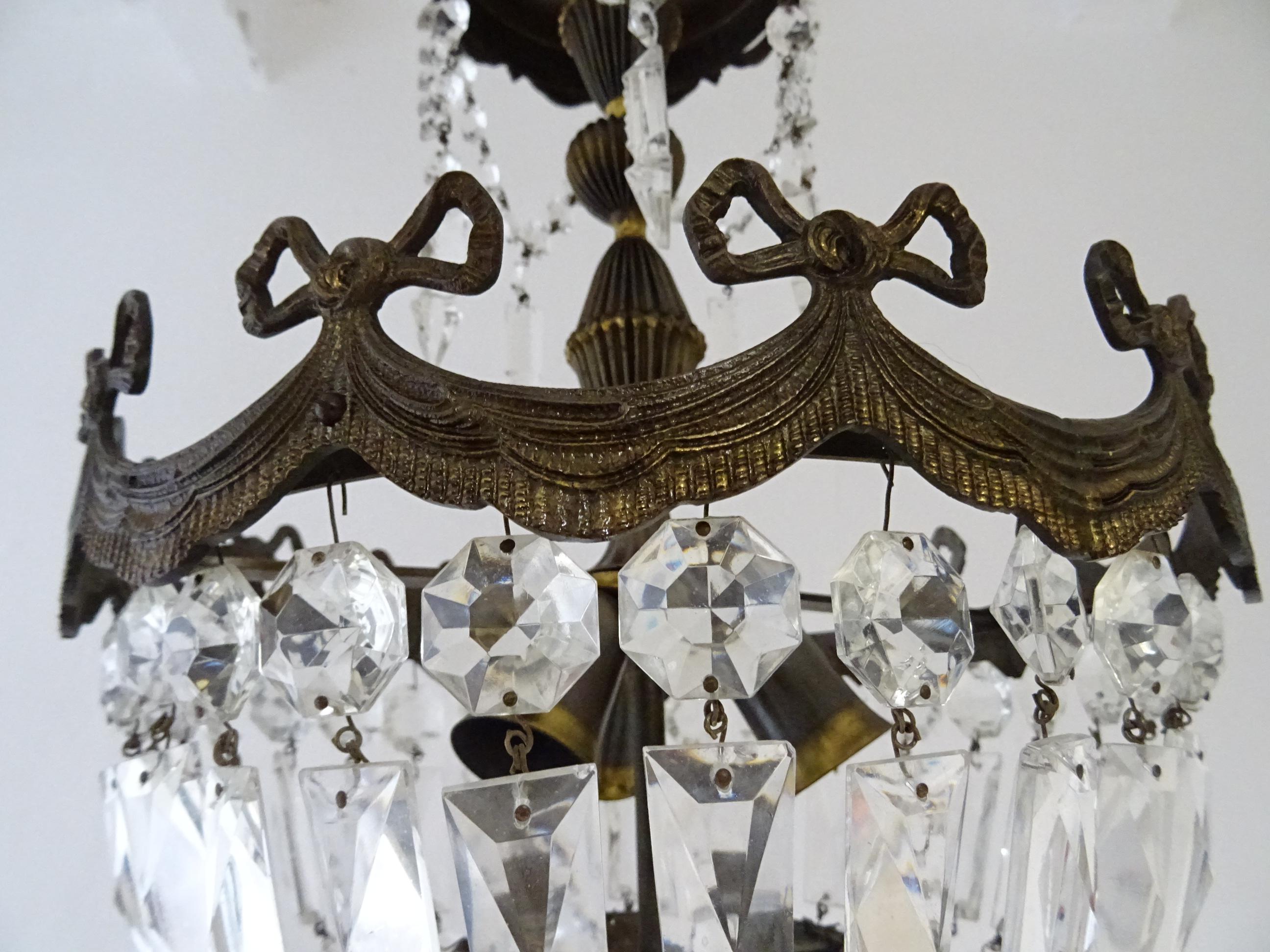 French Empire Bronze Crystal Bows and Flowers Chandelier, circa 1930 For Sale 4