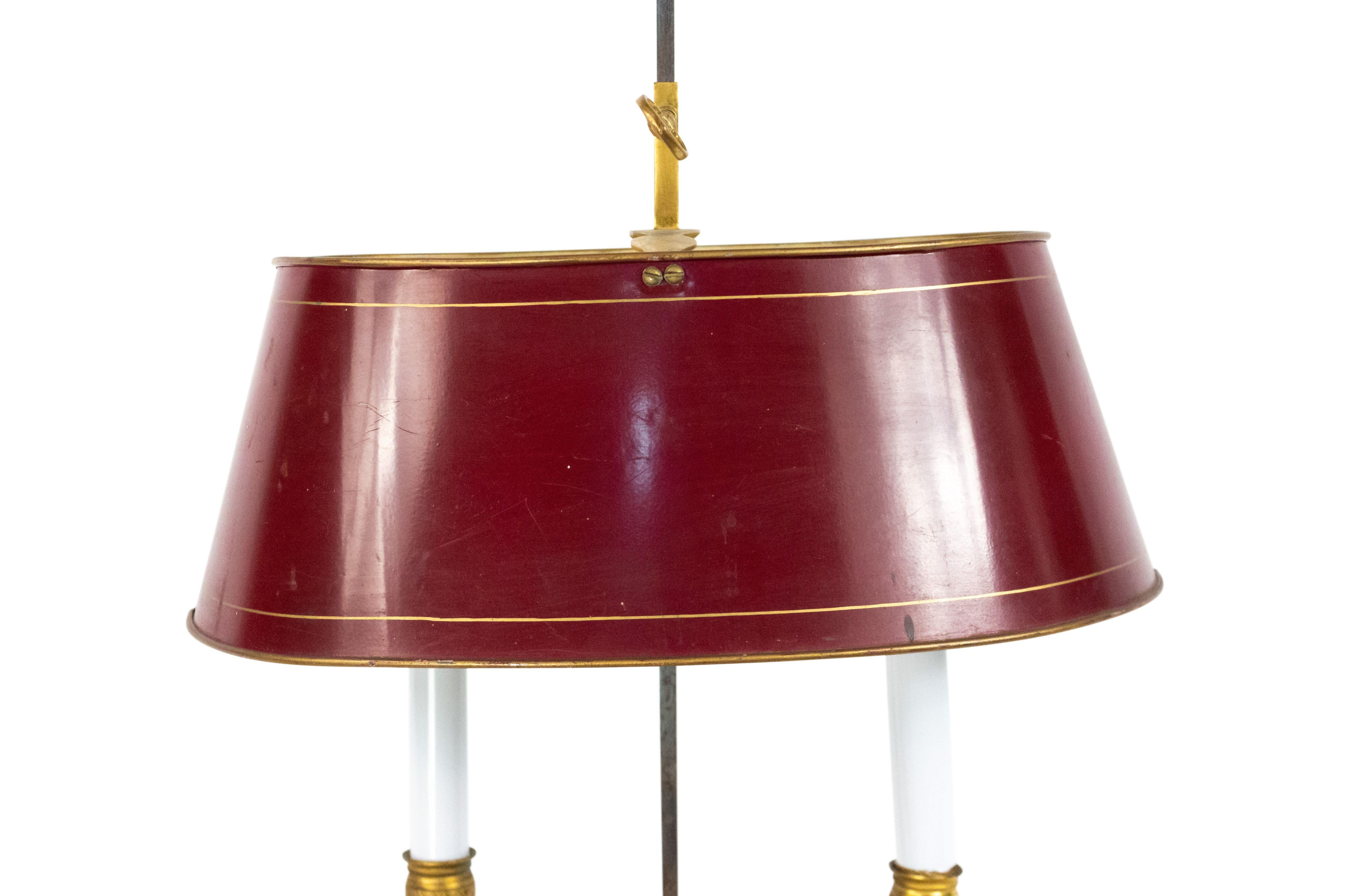 Lampe de table cygne en bronze Empire français Bon état - En vente à New York, NY