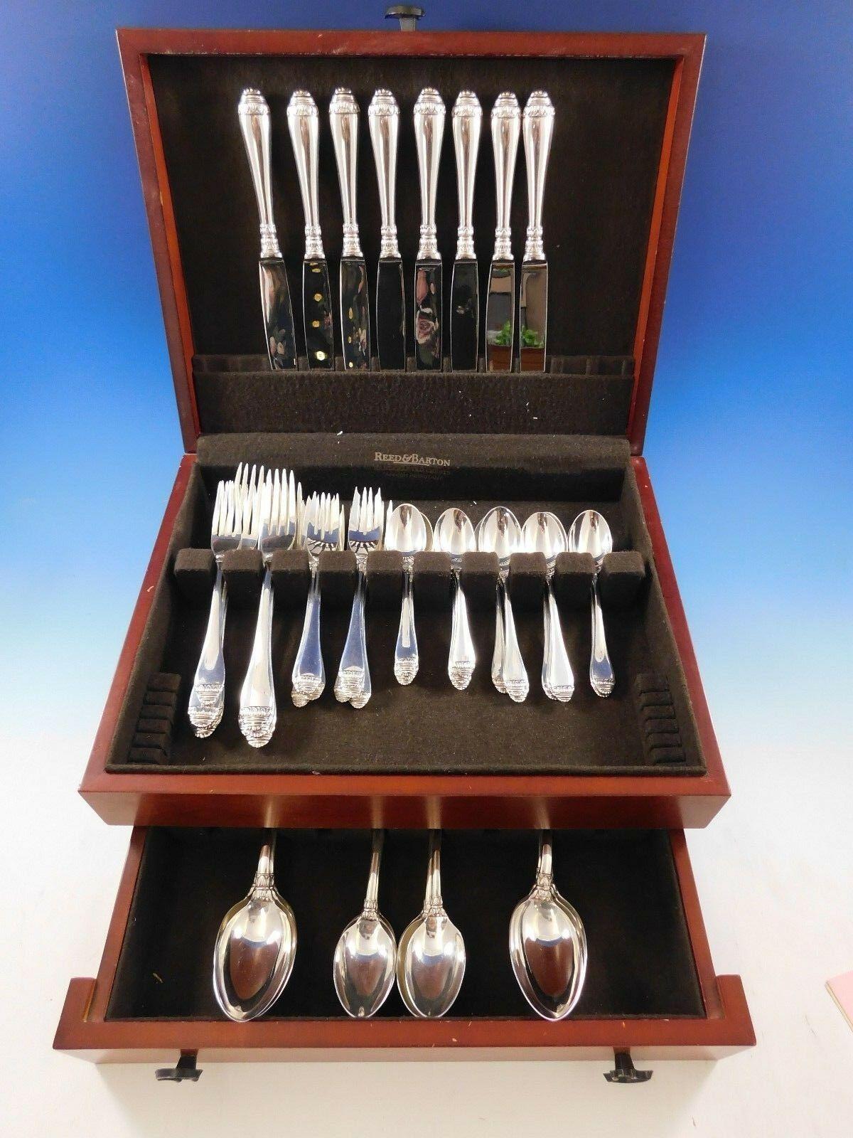 Stunning French Empire by Buccellati sterling silver flatware set, 56 pieces. This set includes:

8 dinner knives, 10