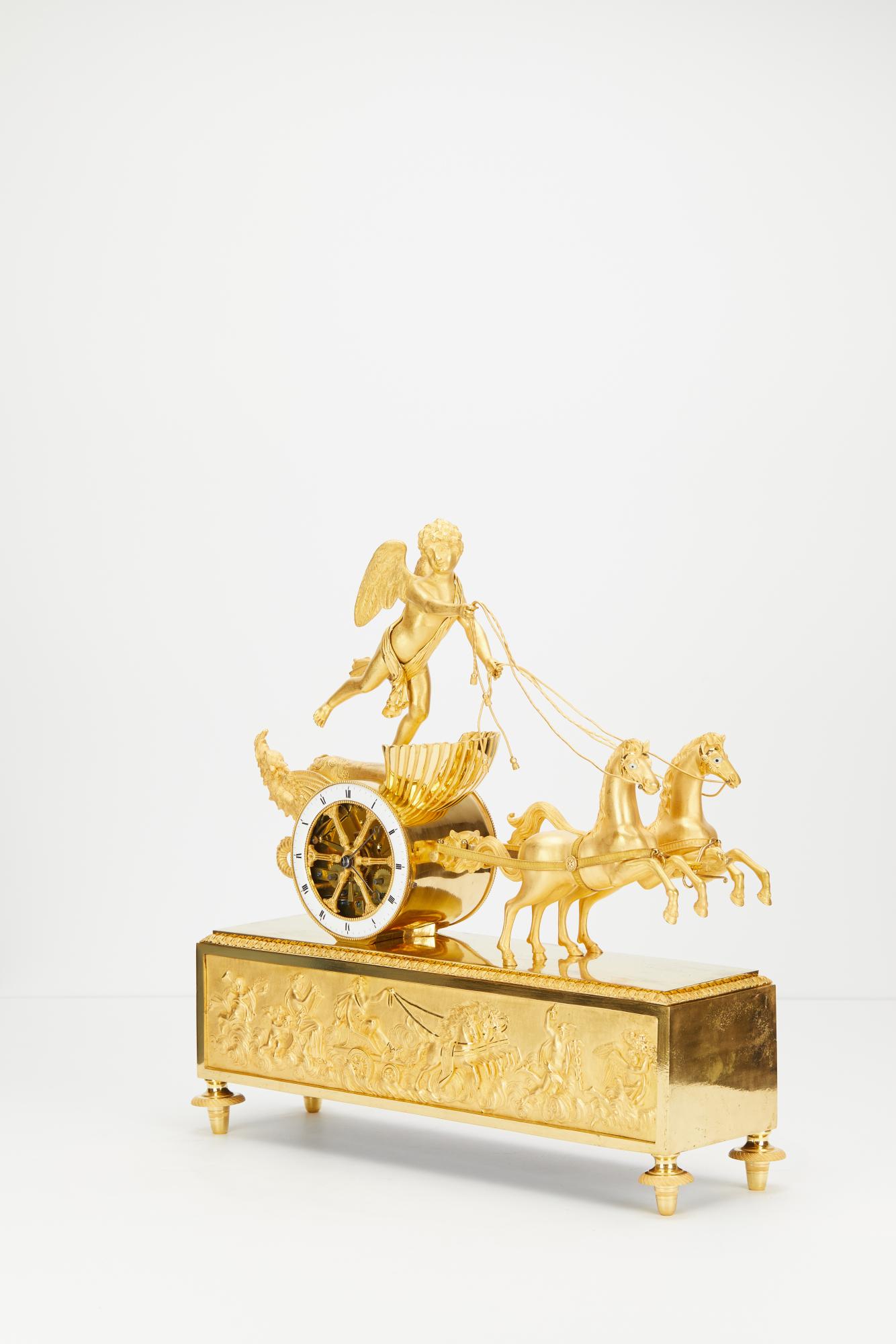 French Empire chariot clock  In Good Condition For Sale In HAARLEM, NL