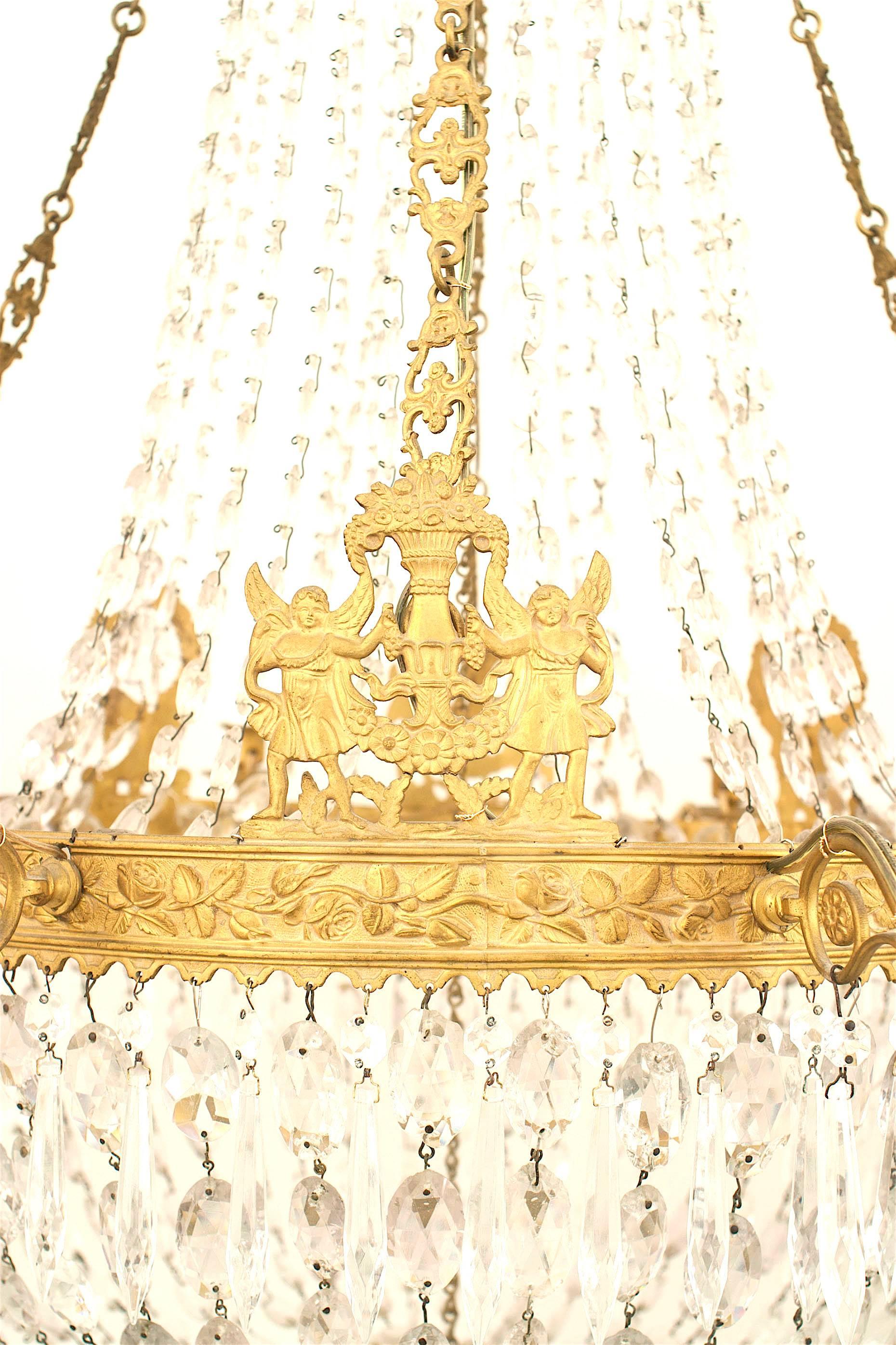 Vergoldeter Empire-Kronleuchter aus Bronze und Kristall aus dem französischen Empire (Französisch) im Angebot