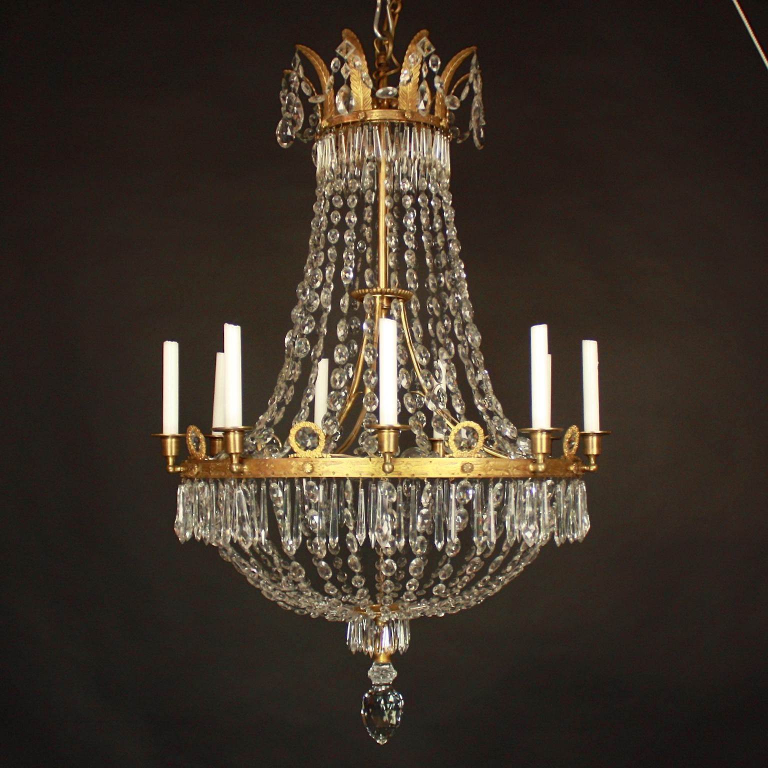 French Early 19th Century Empire Crystal-Cut and Gilt-Bronze Basket Chandelier For Sale 3