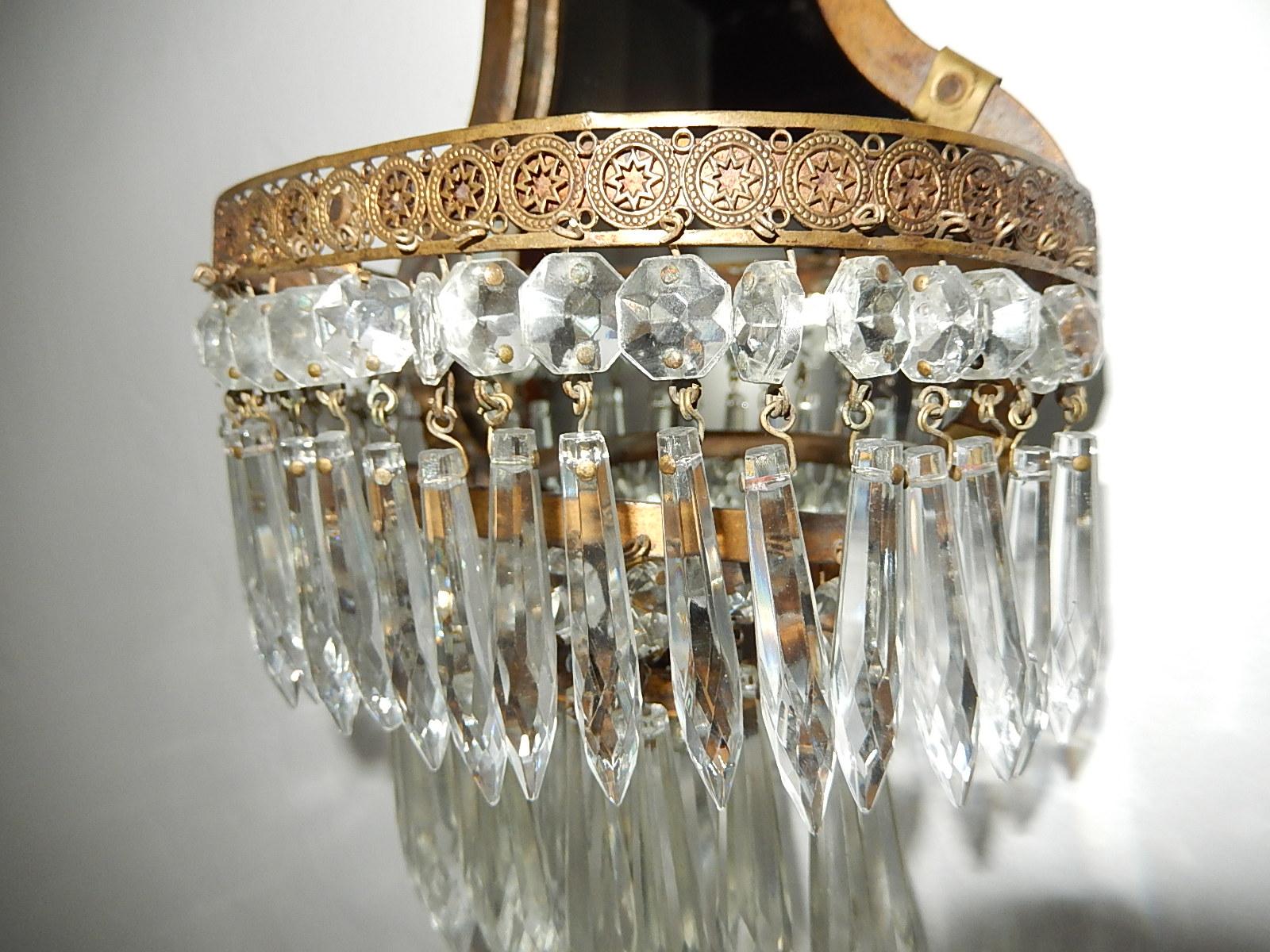 French Empire Crystal Prism with Mirrors Sconces, circa 1900 For Sale 6