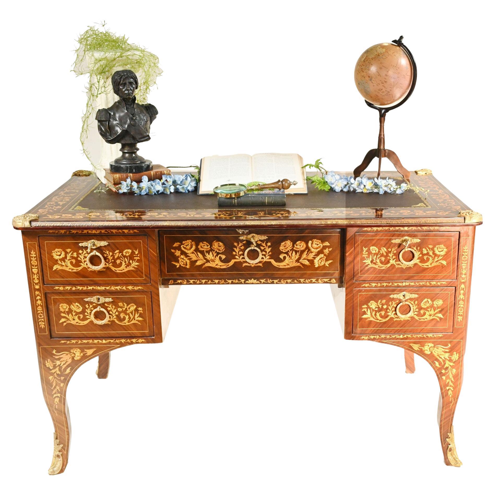Französisch Empire Schreibtisch Bureau Intarsien Knieloch im Angebot