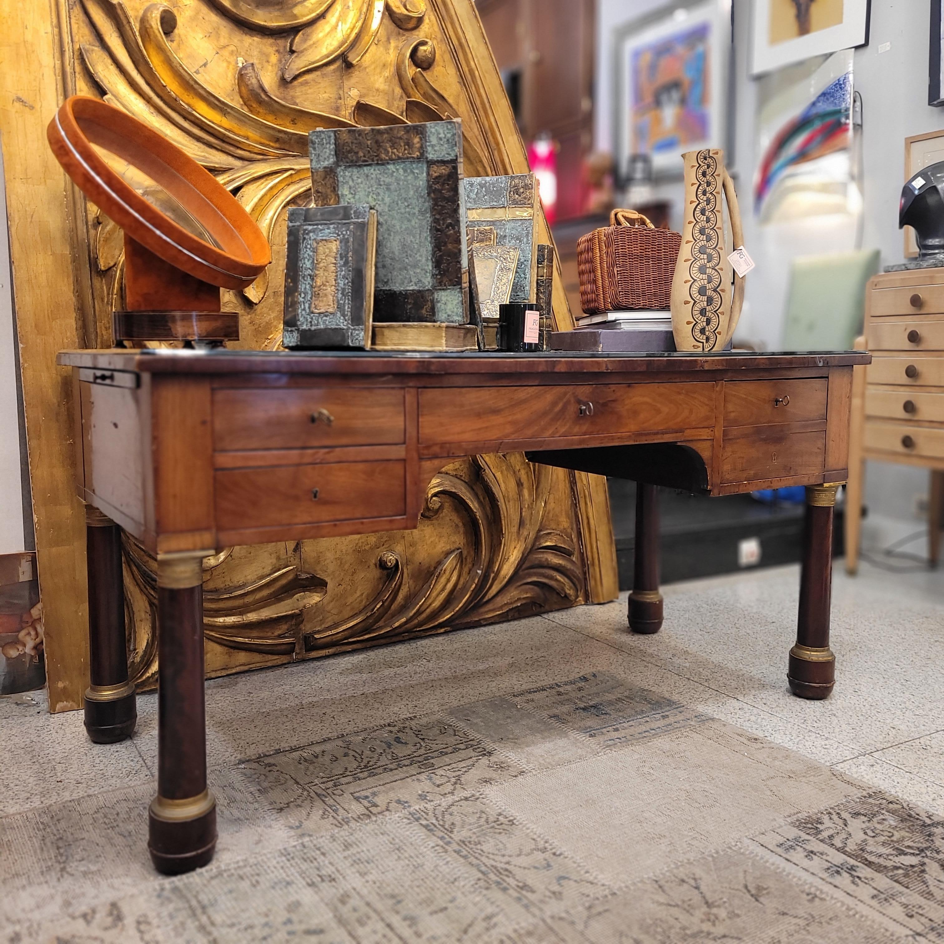 Escritorio Imperio Francés mesa de trabajo, madera ,  ormolu , Bureau Plat en venta 12
