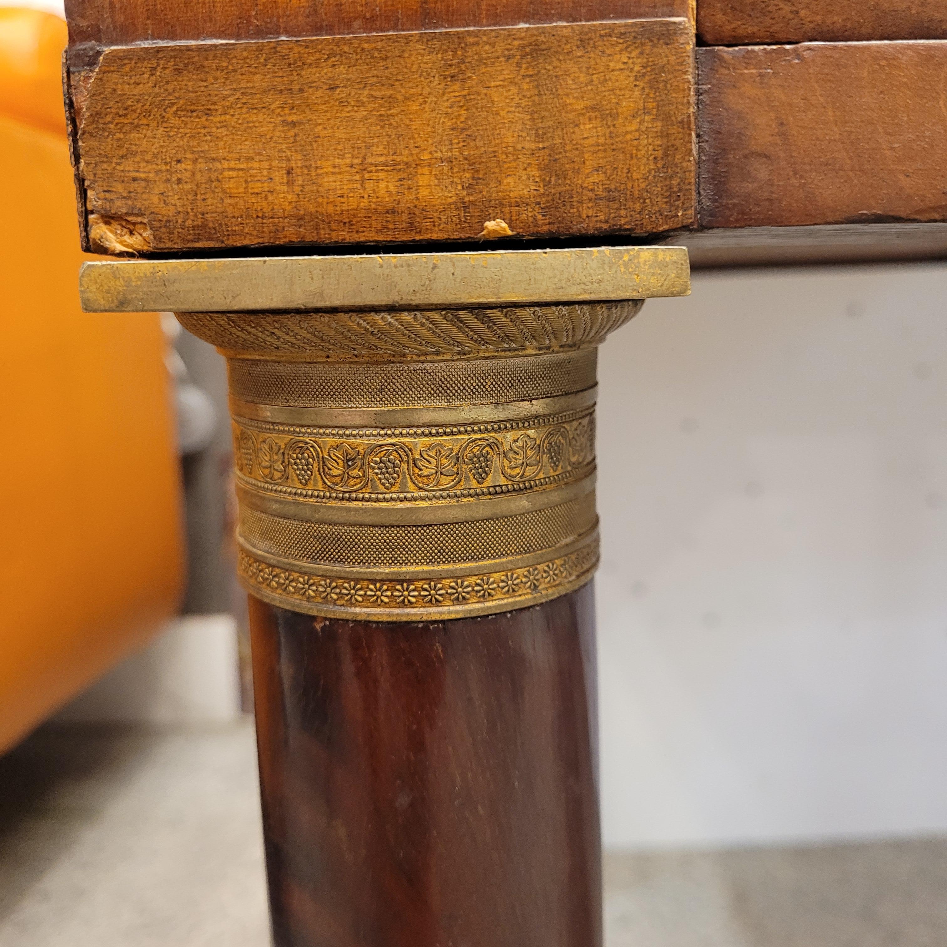 Escritorio Imperio Francés mesa de trabajo, madera ,  ormolu , Bureau Plat en venta 1