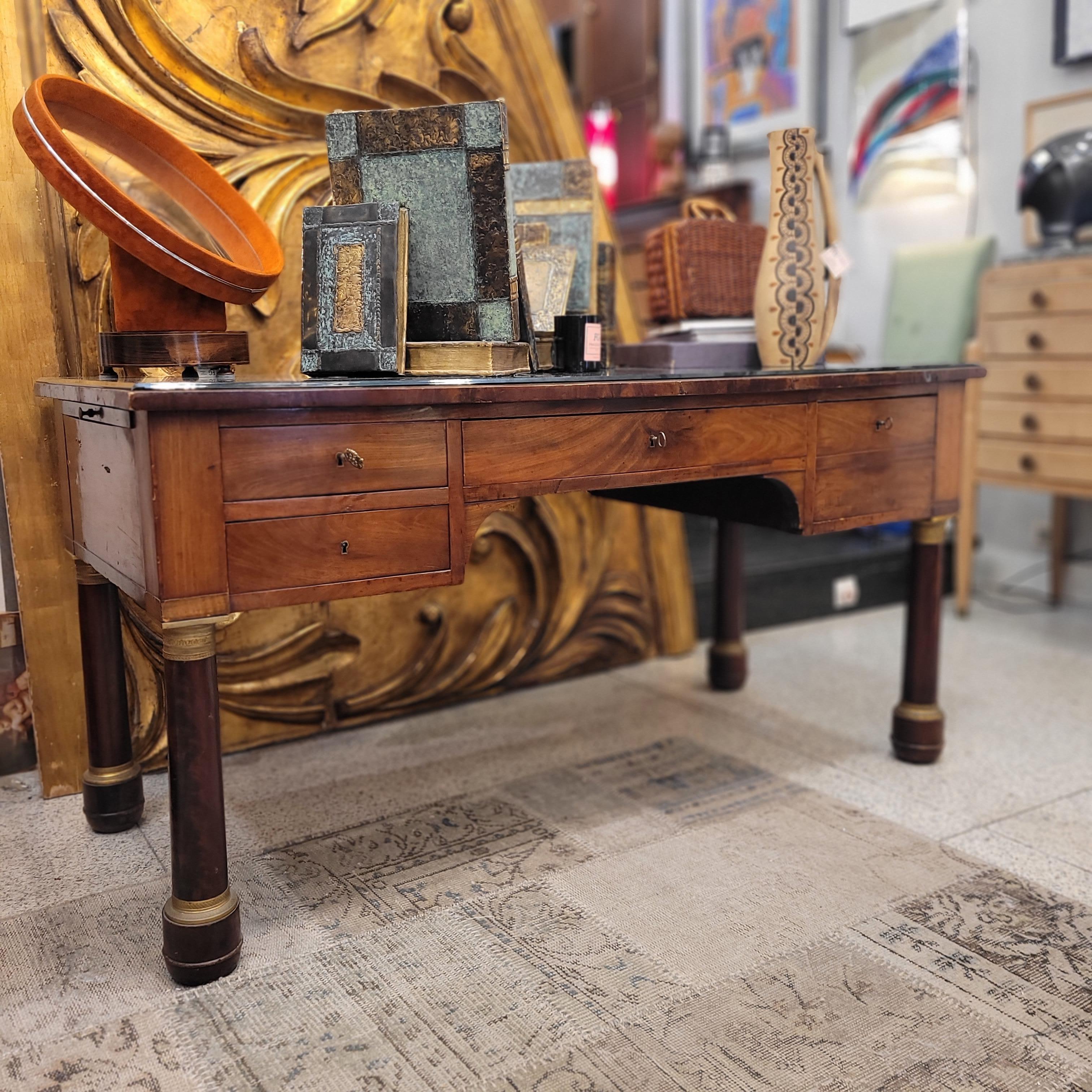 Escritorio Imperio Francés mesa de trabajo, madera ,  ormolu , Bureau Plat en venta 2