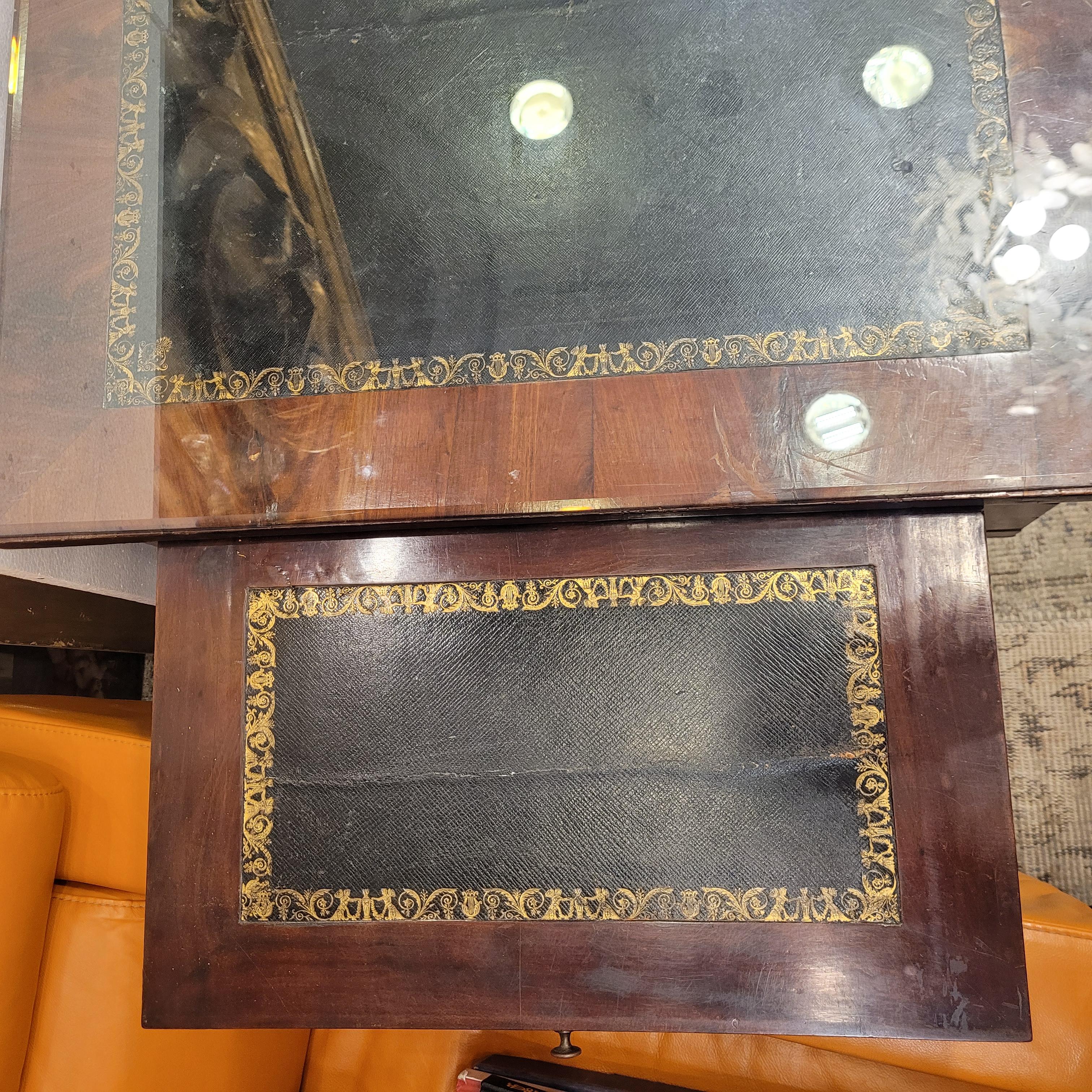 Escritorio Imperio Francés mesa de trabajo, madera ,  ormolu , Bureau Plat en venta 3