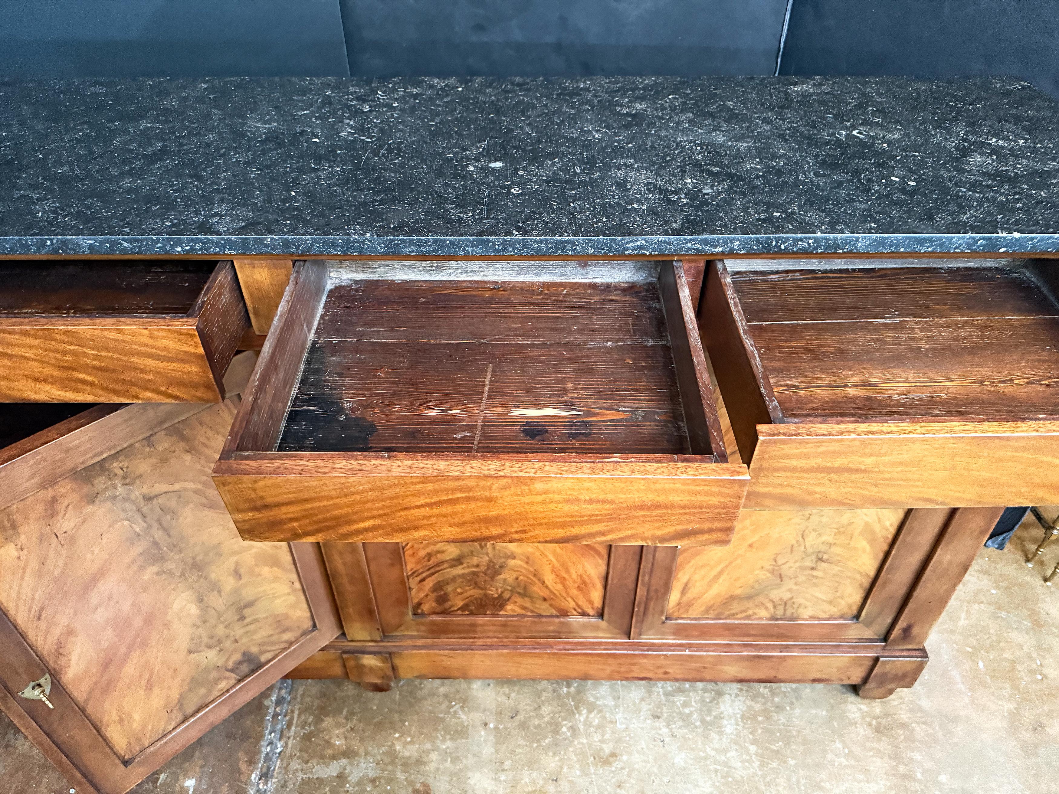 French Empire Enfilade or Sideboard Console of Flame Mahogany with Marble Top For Sale 7