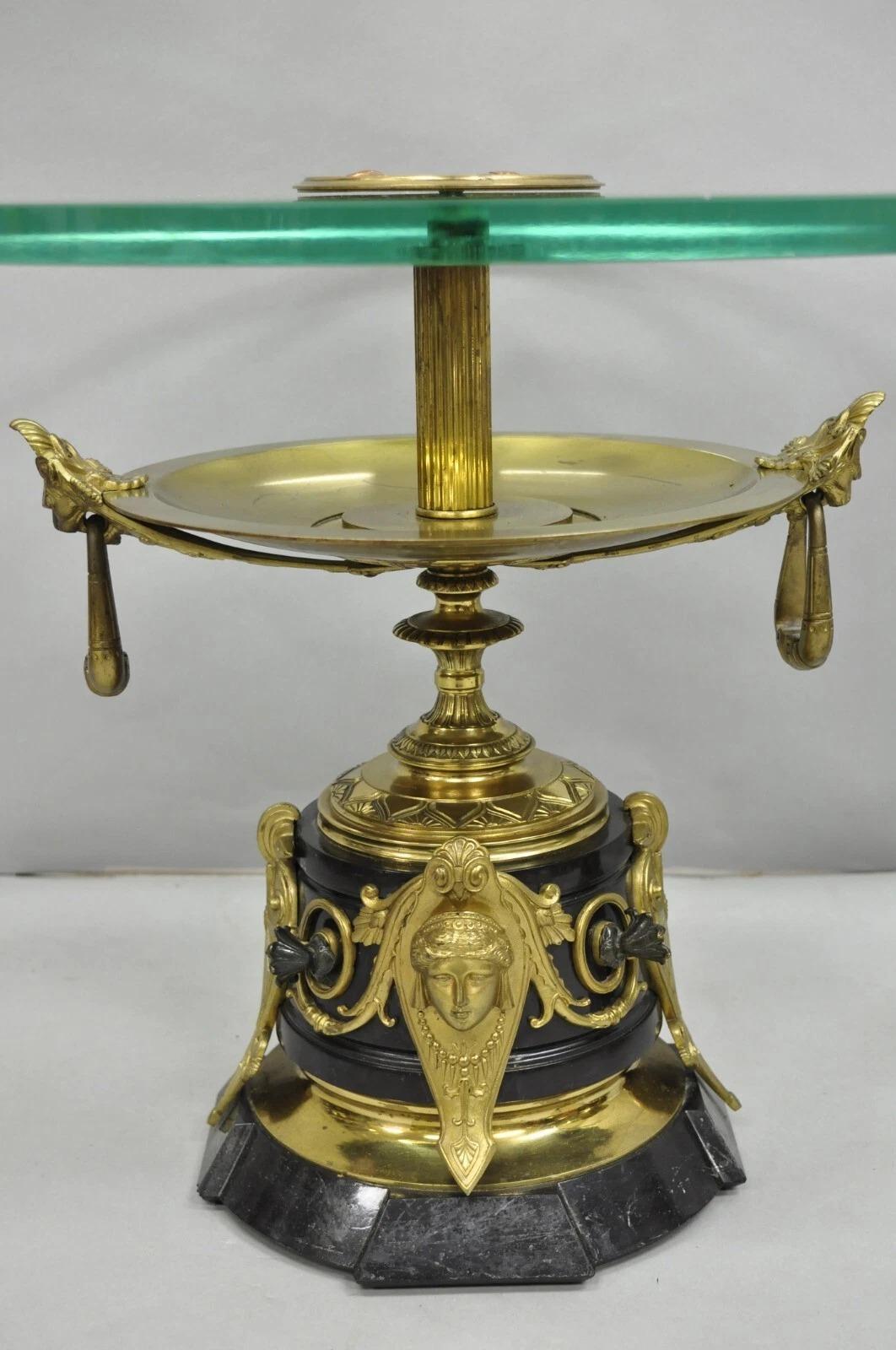 French Empire Figural Bronze and Marble Round Glass Tazza Low Side Tables - Pair im Angebot 9