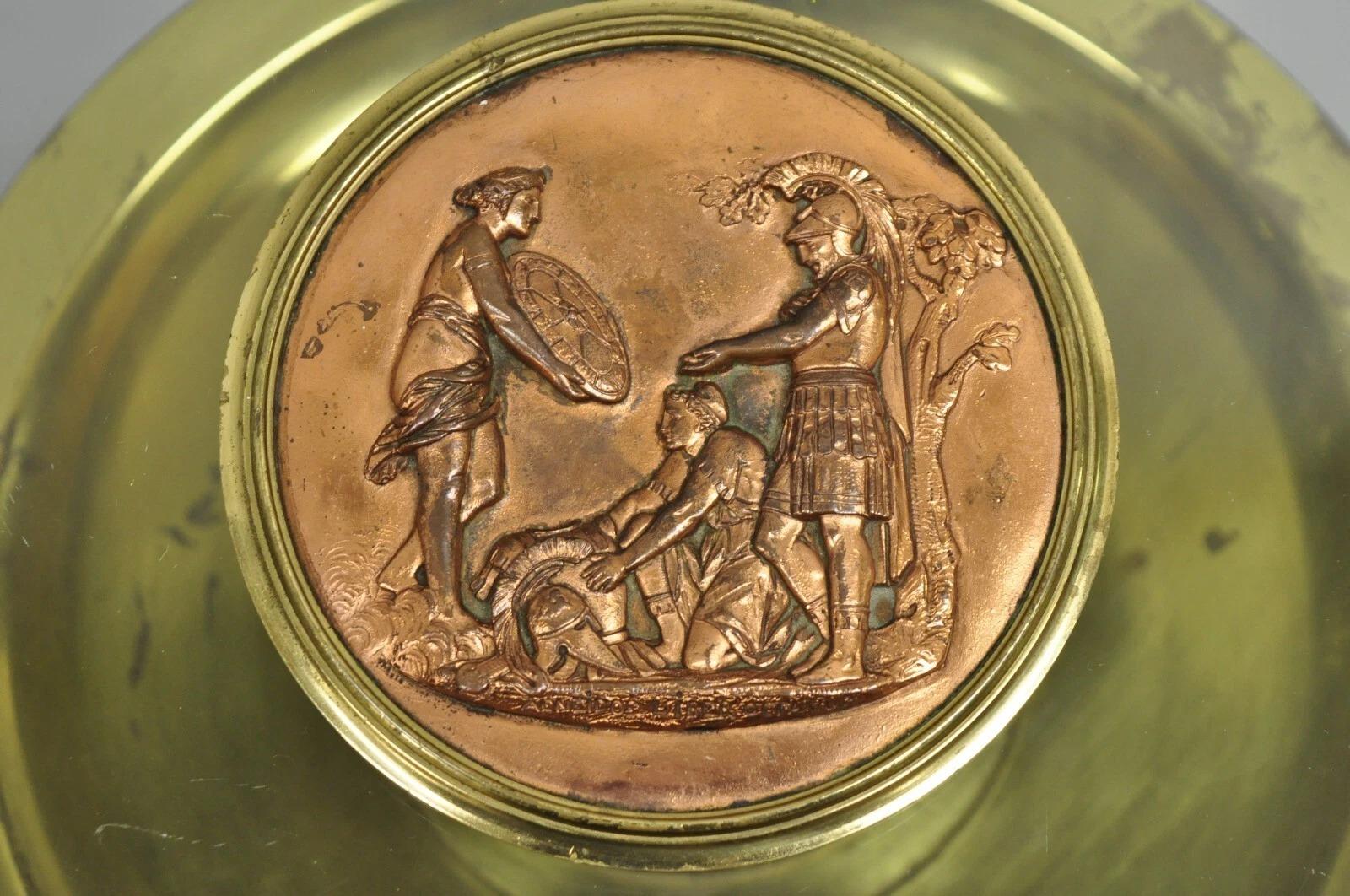 French Empire Figural Bronze and Marble Round Glass Tazza Low Side Tables - Pair im Angebot 2