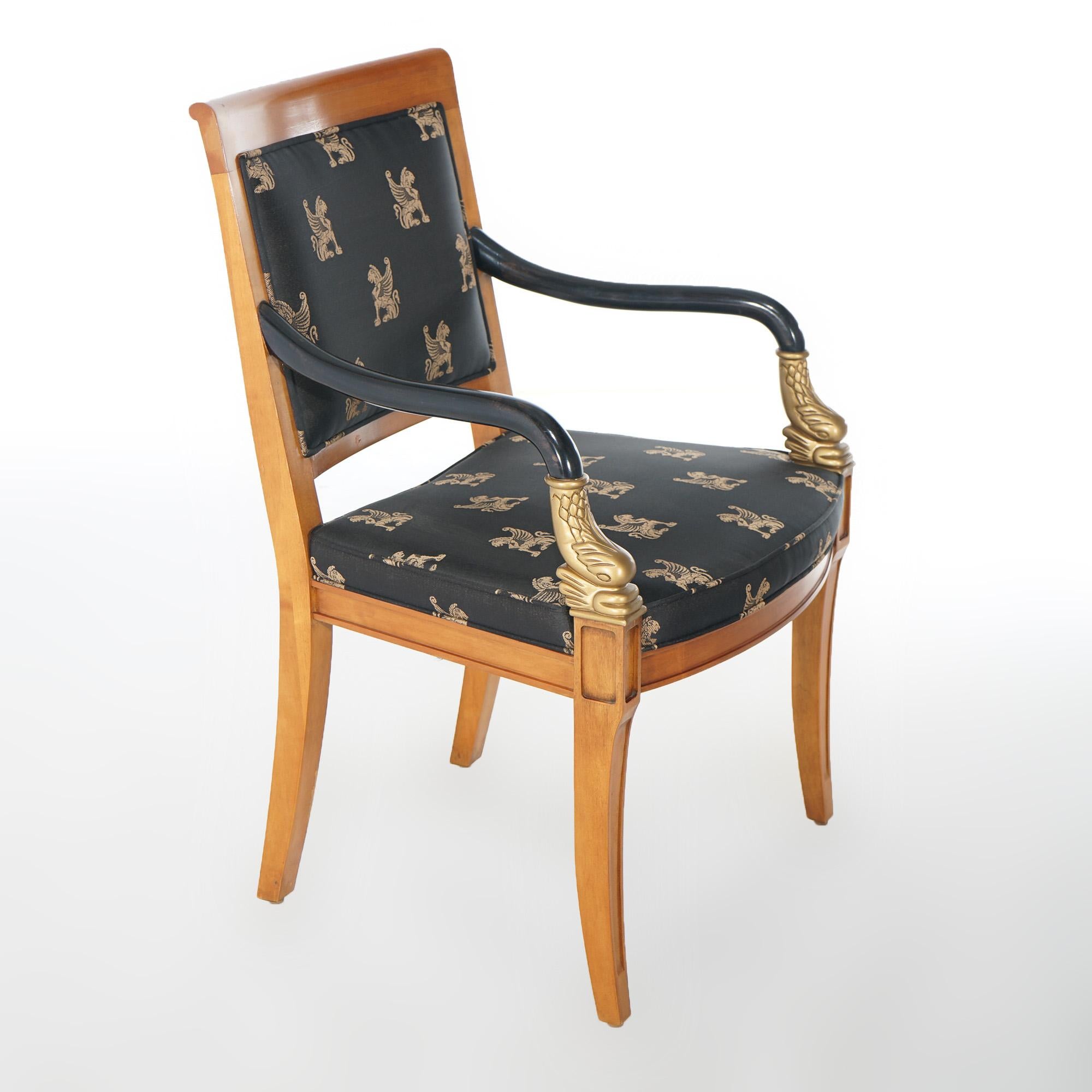 Figuraler französischer Empire-Sessel aus ebonisiertem, vergoldetem Holz mit Delphinen aus dem 20. Jahrhundert (Ebonisiert) im Angebot