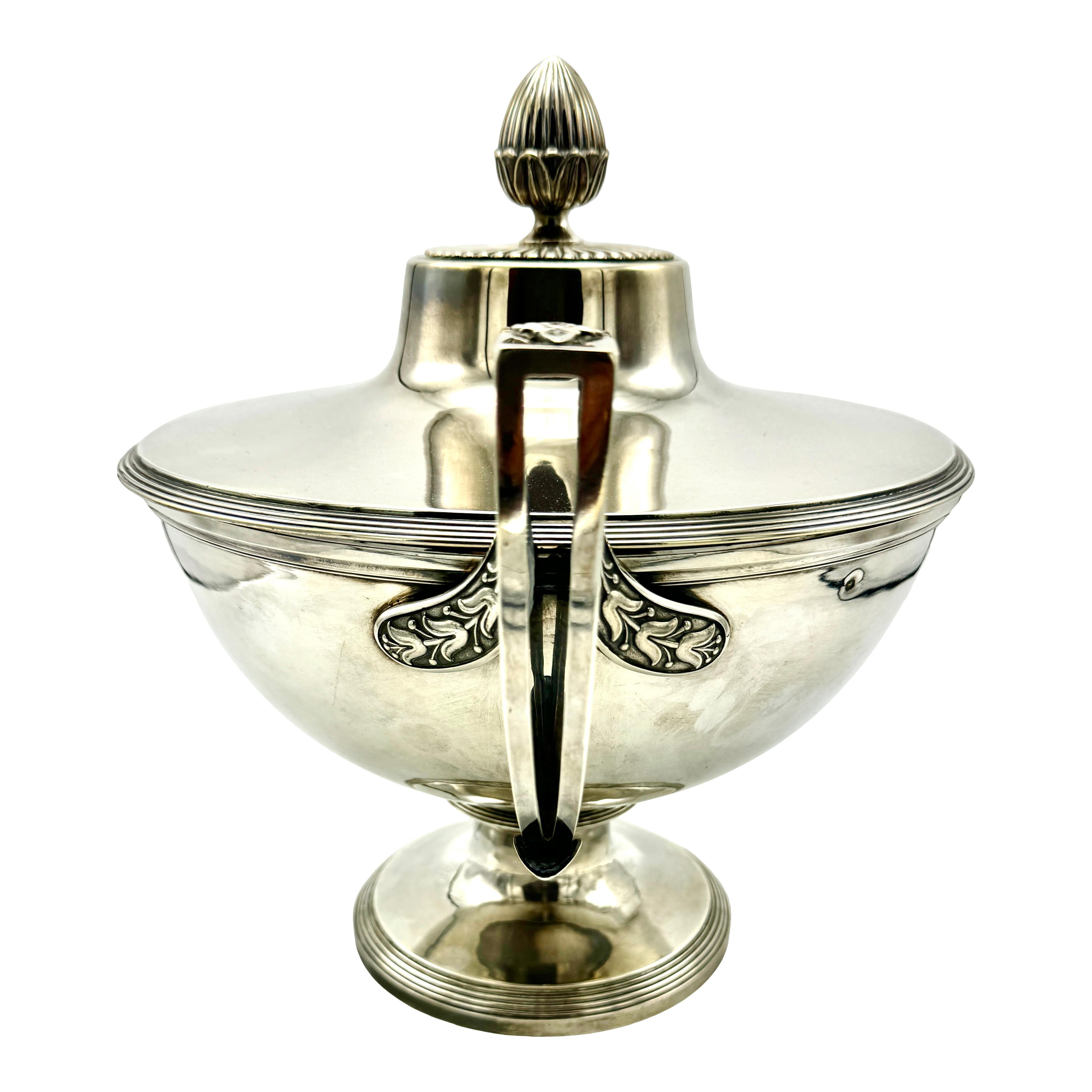 Sopera de Plata del Primer Imperio Francés en Bueno estado para la venta en New York, NY