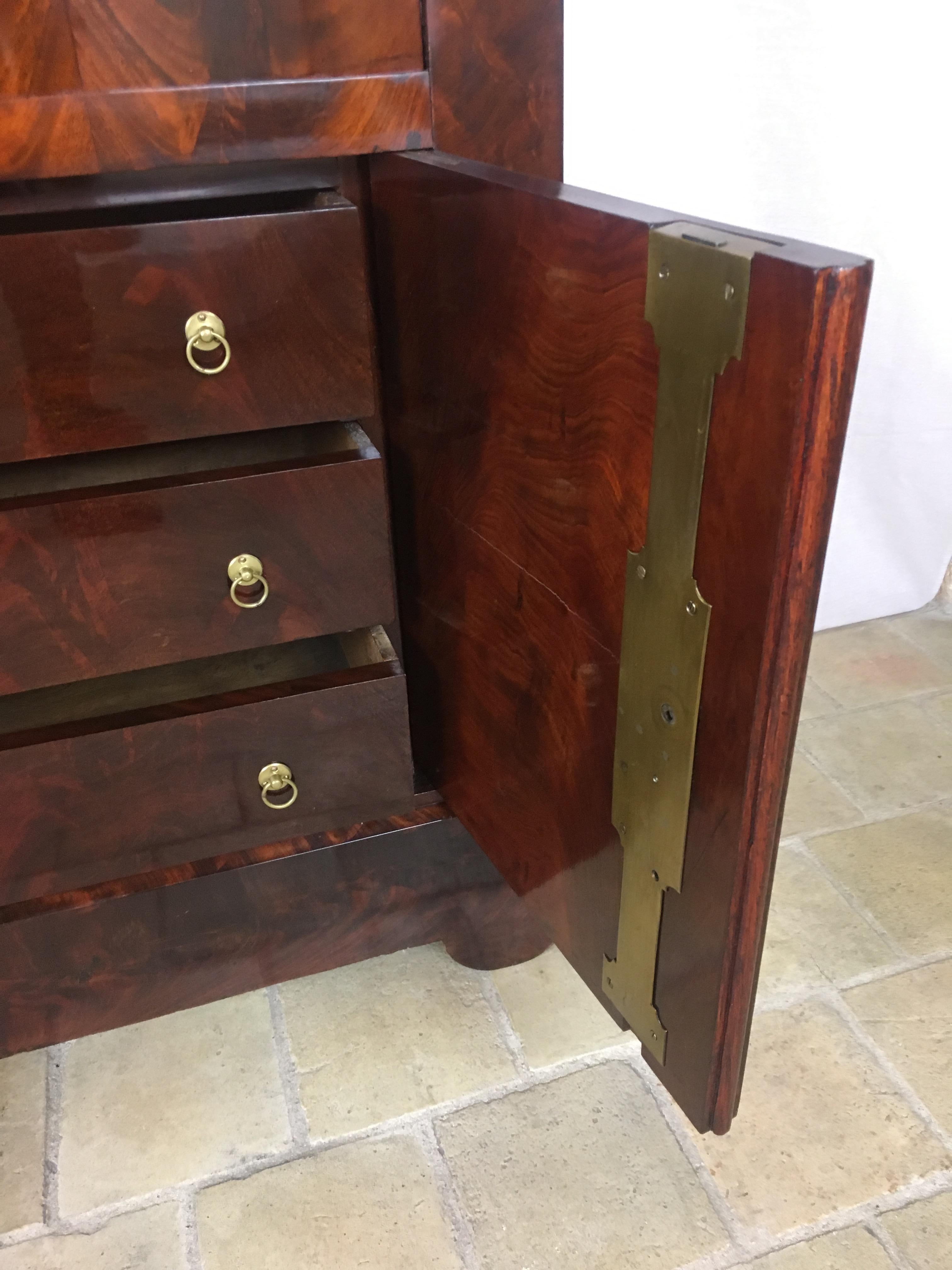 Early 19th Century French Empire Flame Mahogany Drop Front Secretary Desk For Sale 3