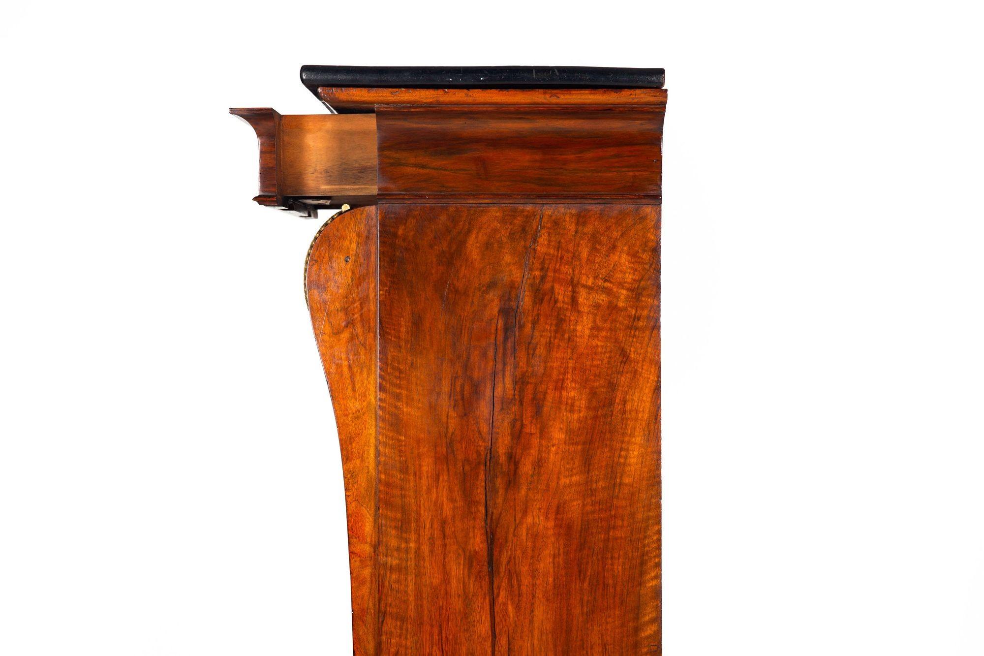 French Empire Flamed Mahogany Secretaire a'Abattant Desk ca. 1830 For Sale 2