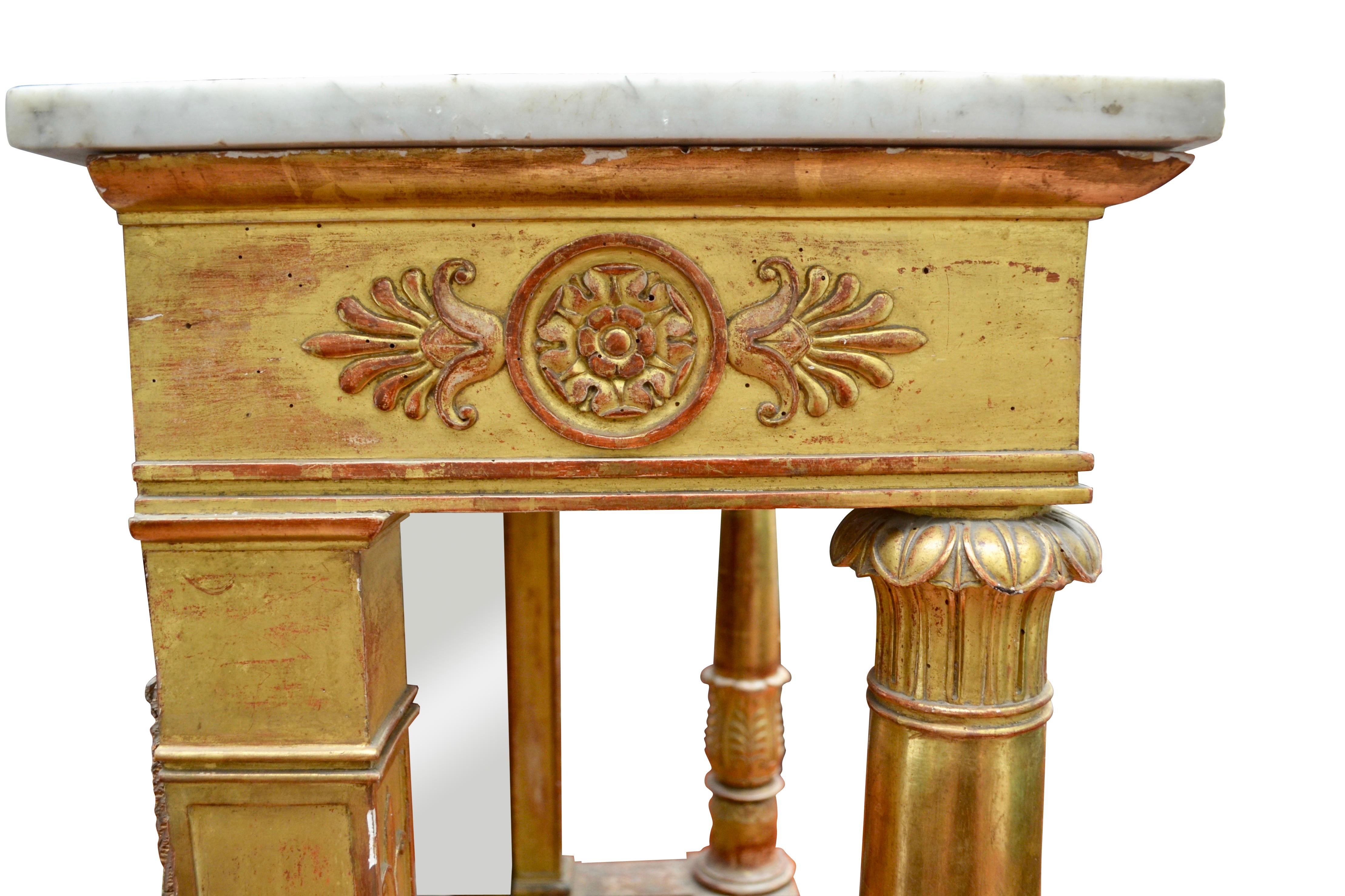 Français Console Empire française en bois doré surmontée de marbre, estampillée  Pierre Belange en vente
