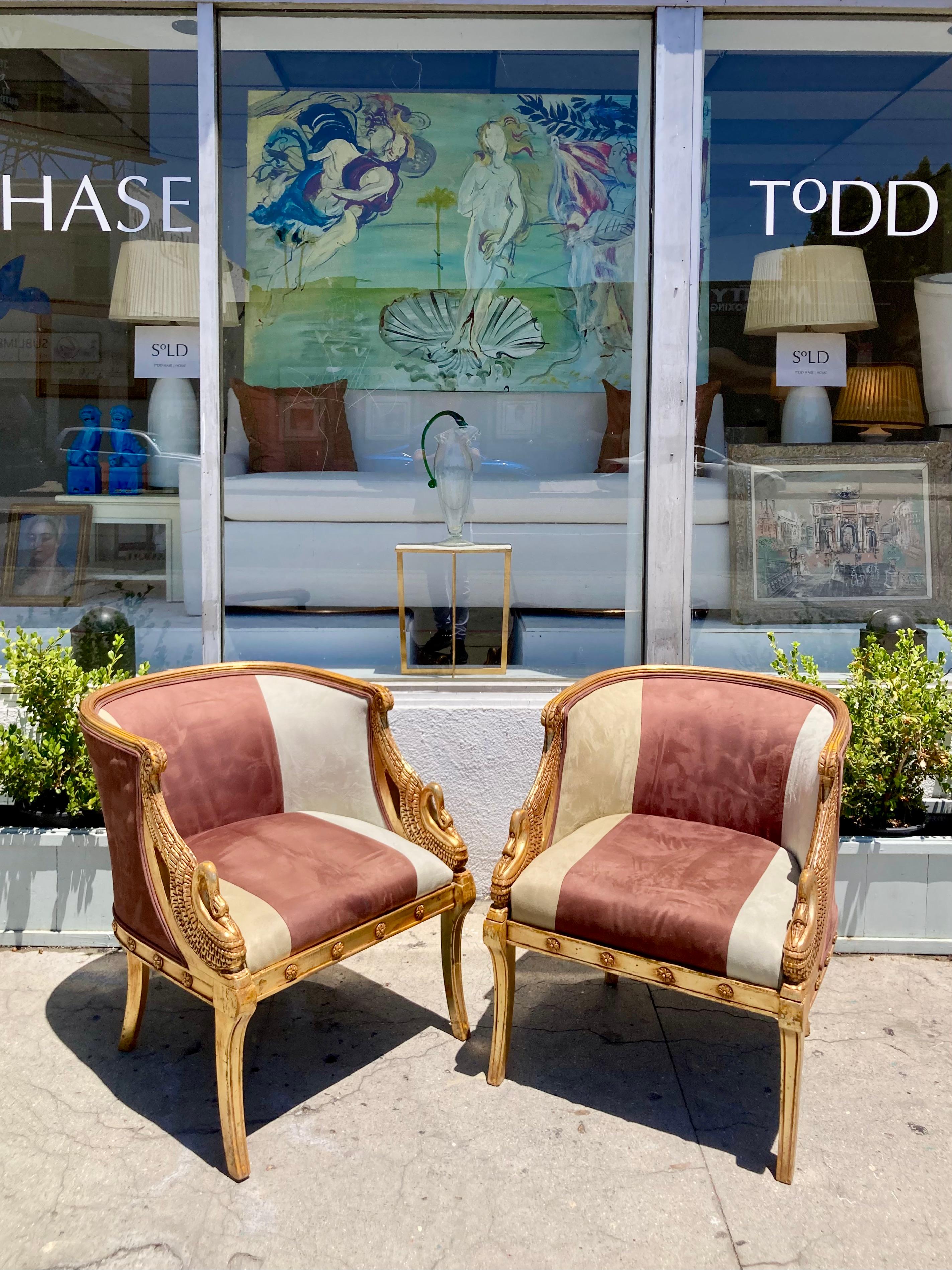 French Empire Gilt Barrel Back Bergere Chair, a Pair Madera en venta