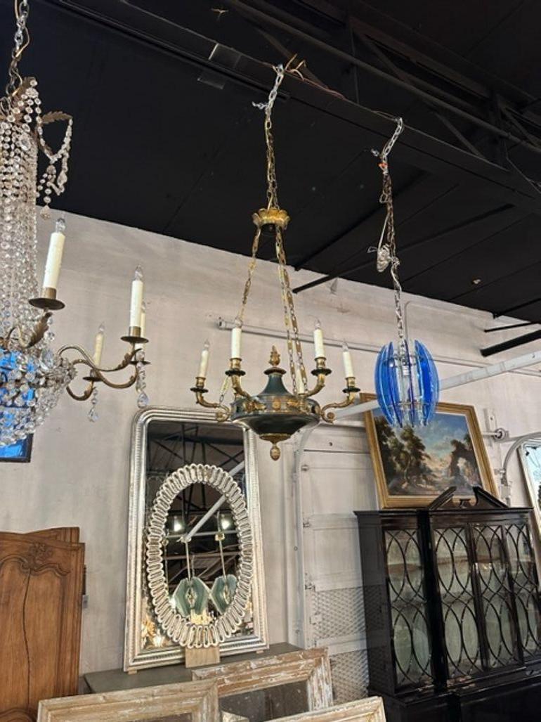 French Empire Gilt Bronze and Tole Chandelier For Sale 3