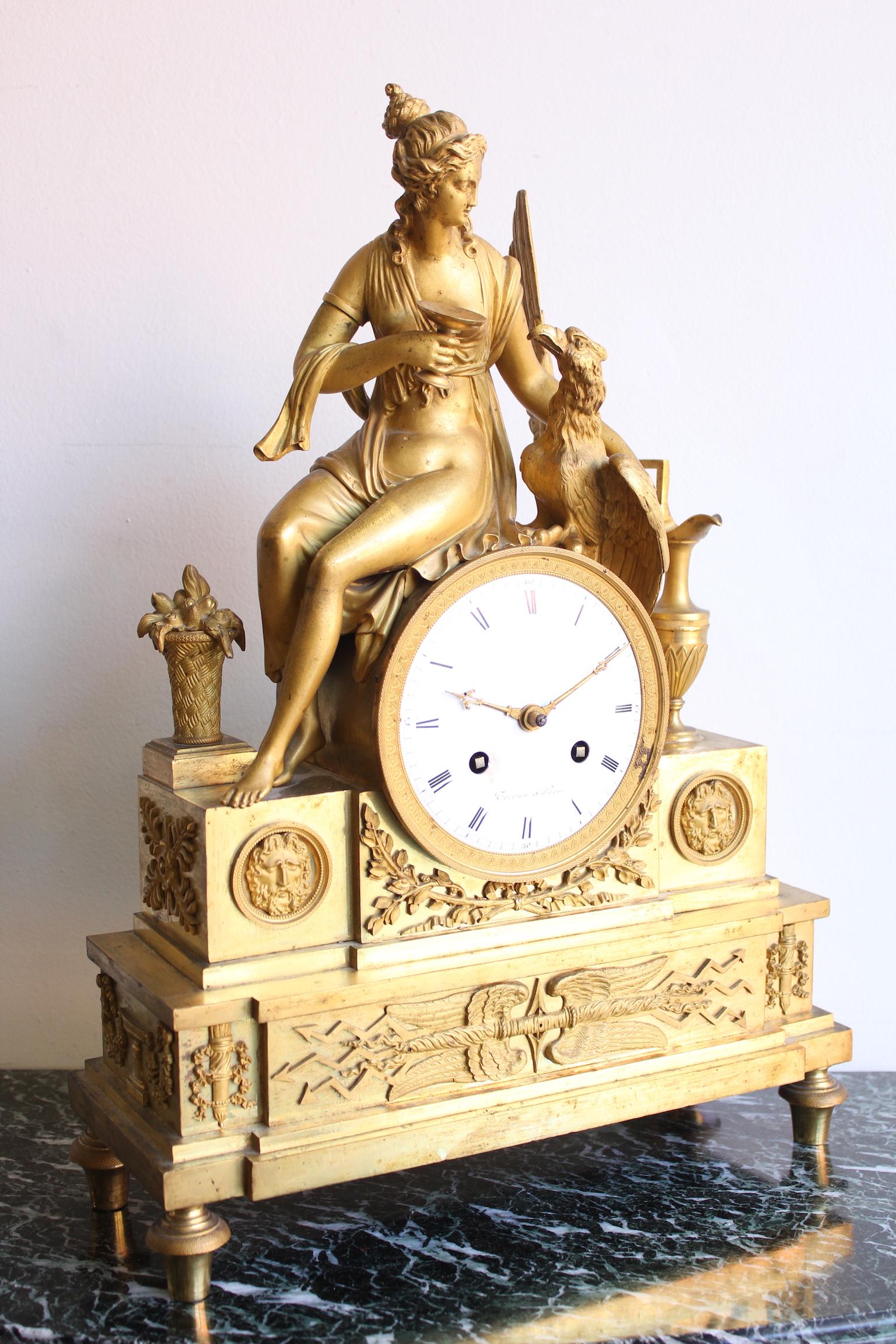 French Empire gilt bronze clock depicting Hebé and the Eagle.
In good condition, to clean.
In working order.
Dimensions: Width 33,5cm, height 47,5cm, depth 14cm.