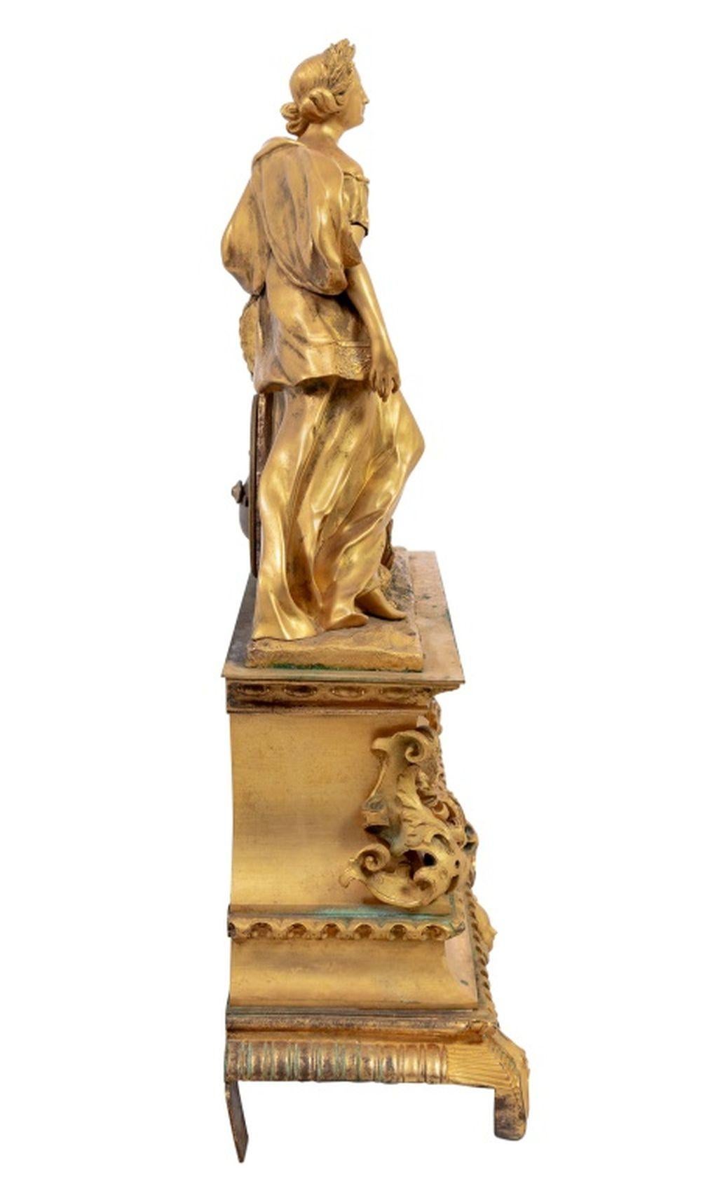 Orologio Figurale Francese Impero in Bronzo Dorato in vendita 7