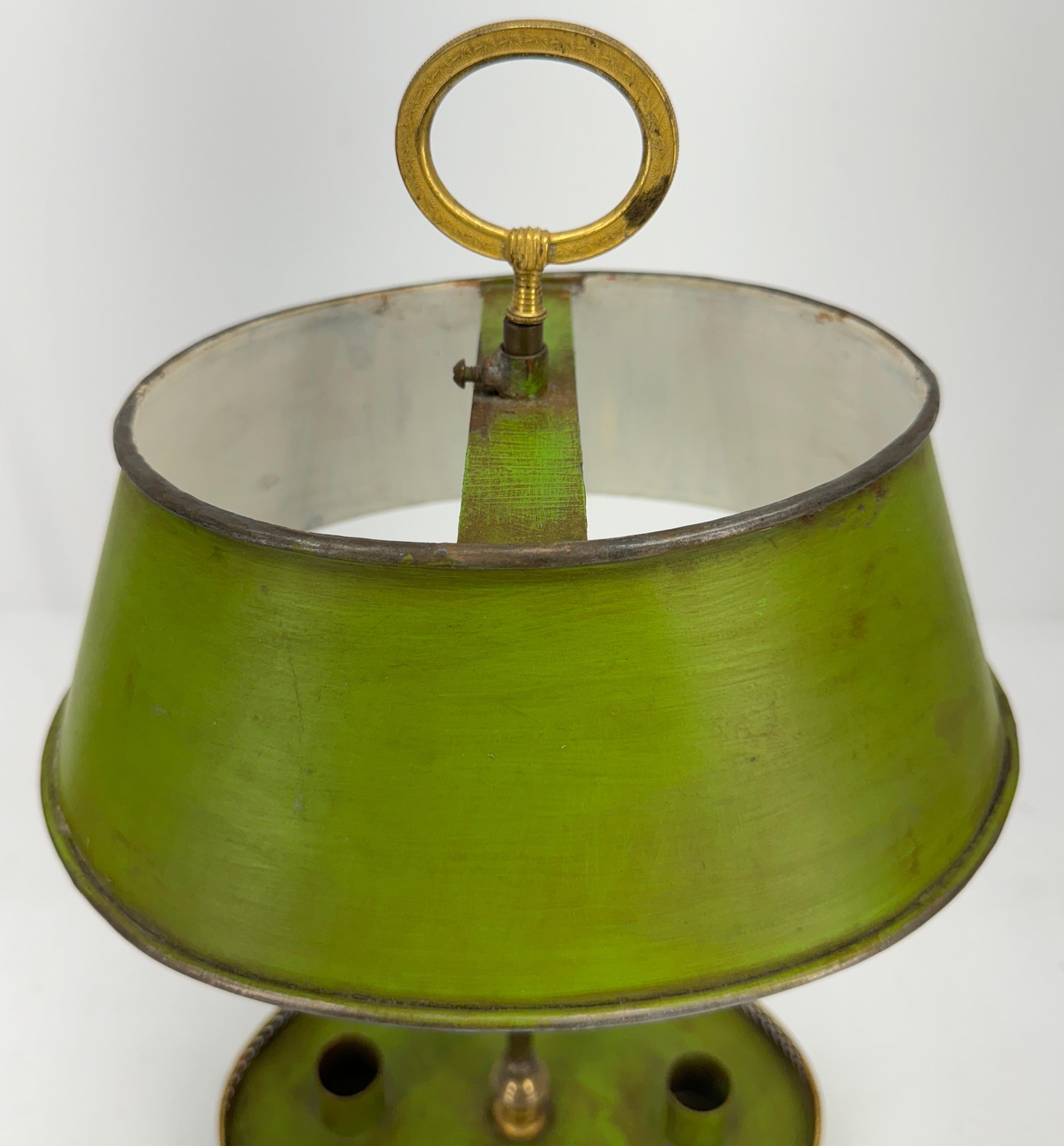 Lampe bouillotte française Empire peinte en vert  en vente 8