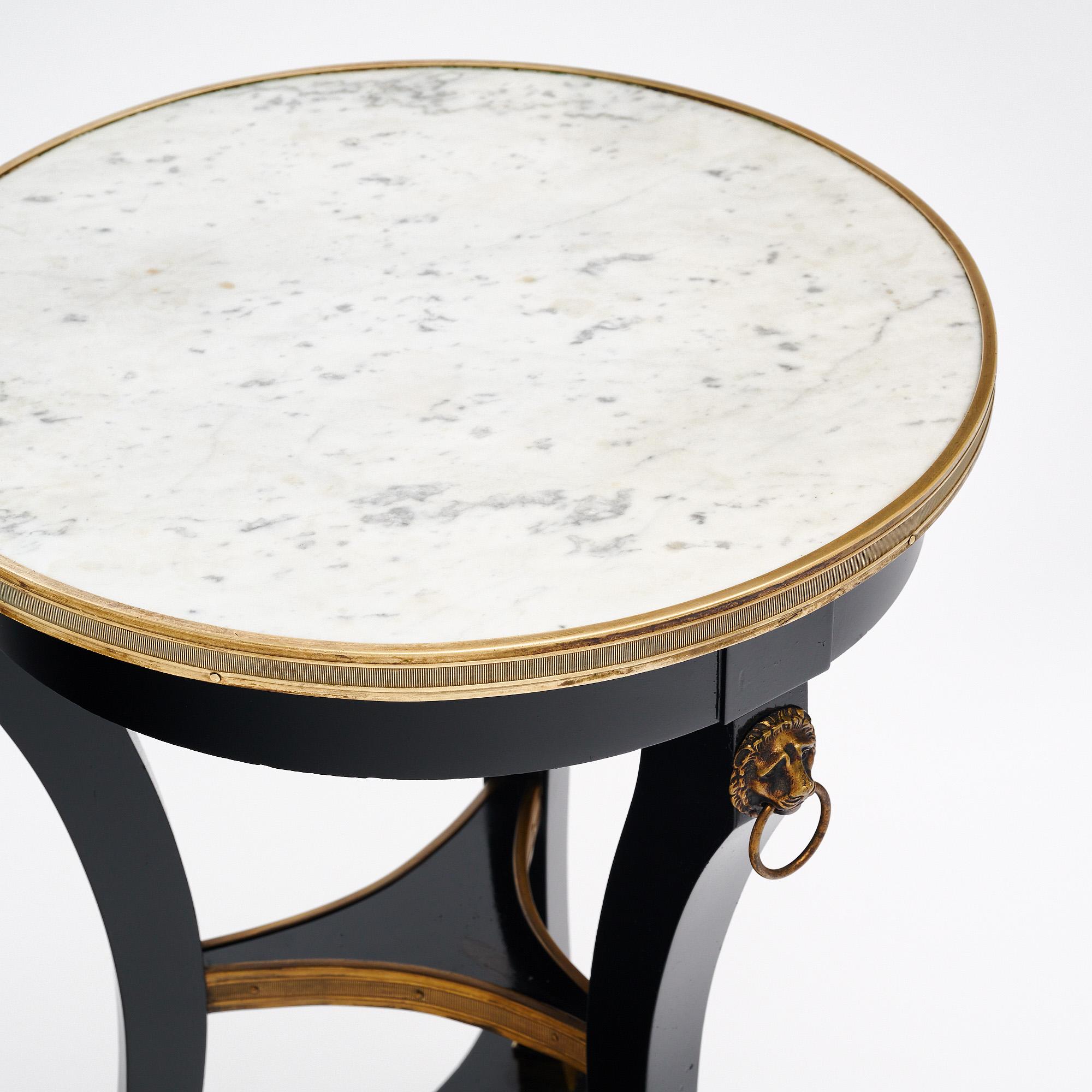 Ébénisé Table tripode Empire en Gueridon en vente