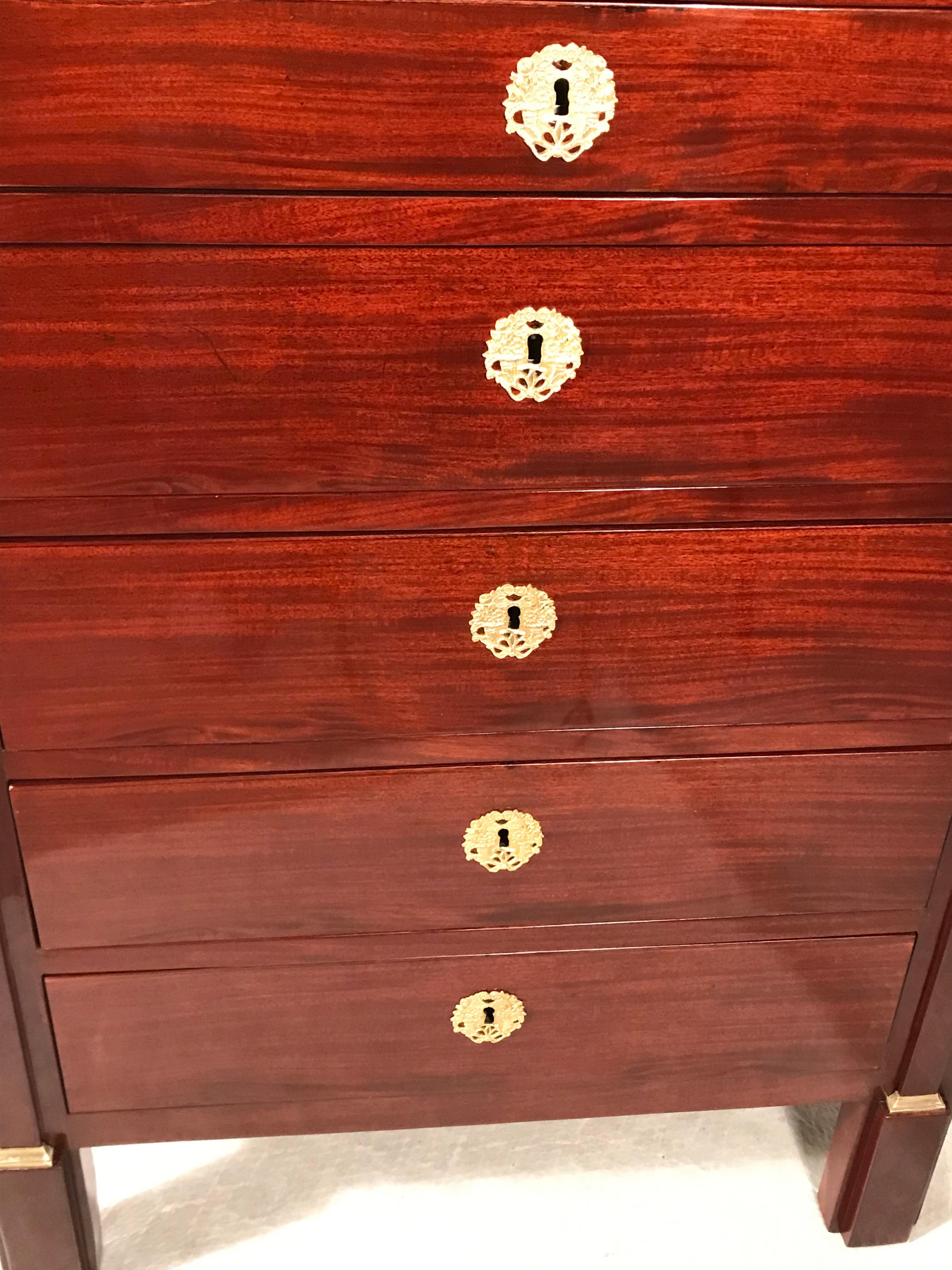 Early 19th Century French Empire Highboy Dresser, 1810 For Sale
