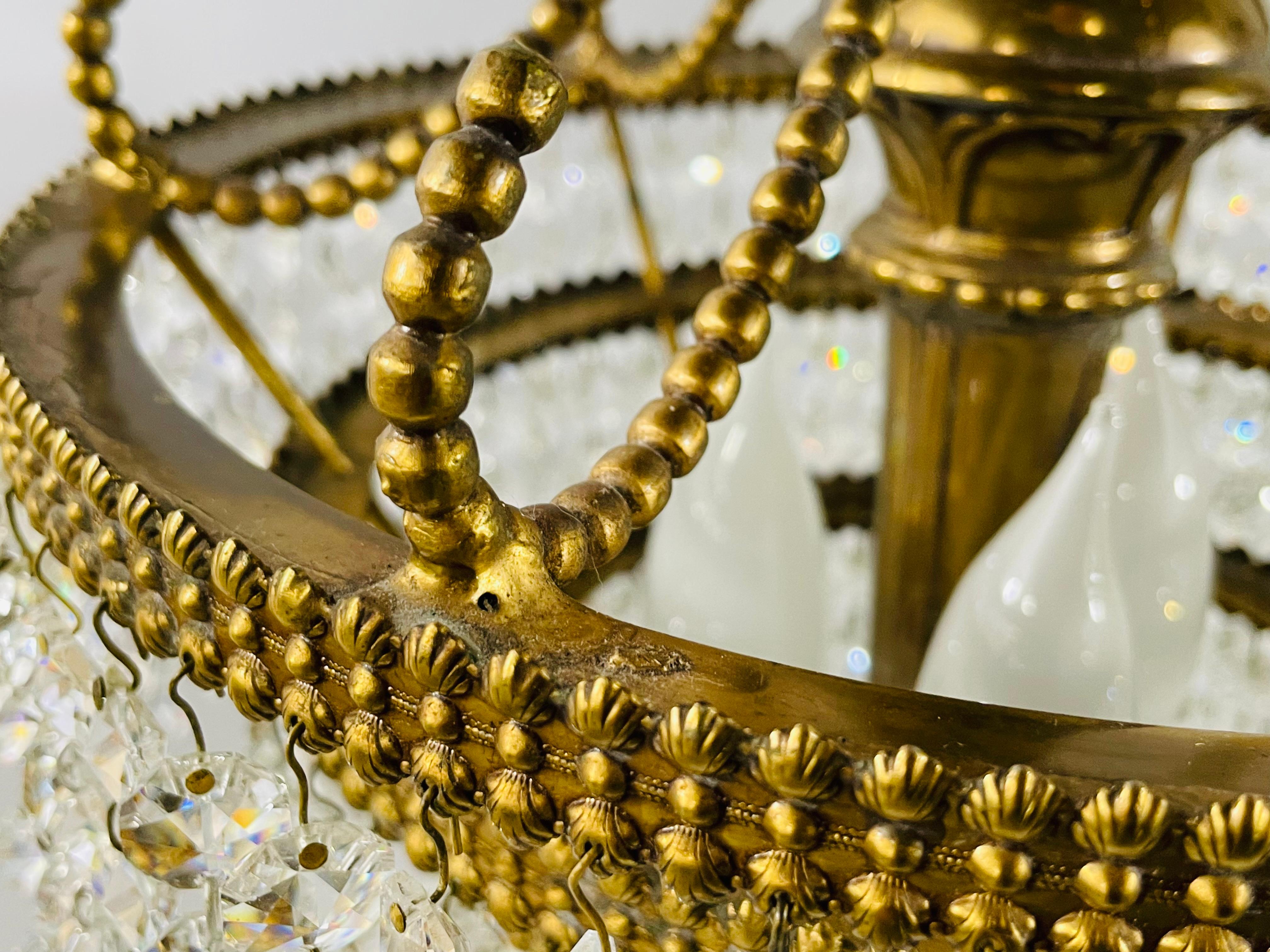 Paar französische Empire-Tischlampen aus Bronze und Kristall im Hollywood-Regency-Stil, Französisches Empire im Angebot 9