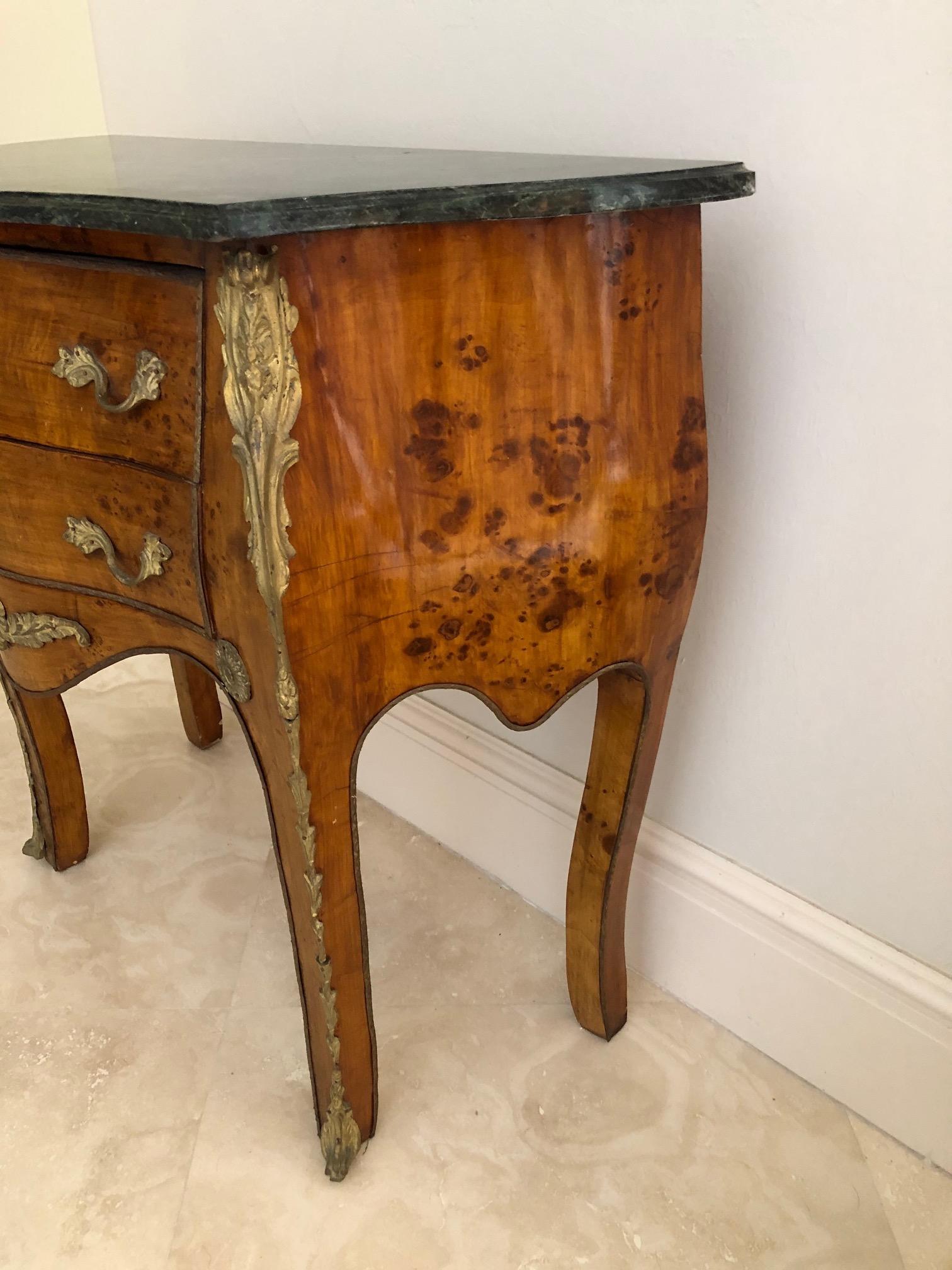small french chest of drawers