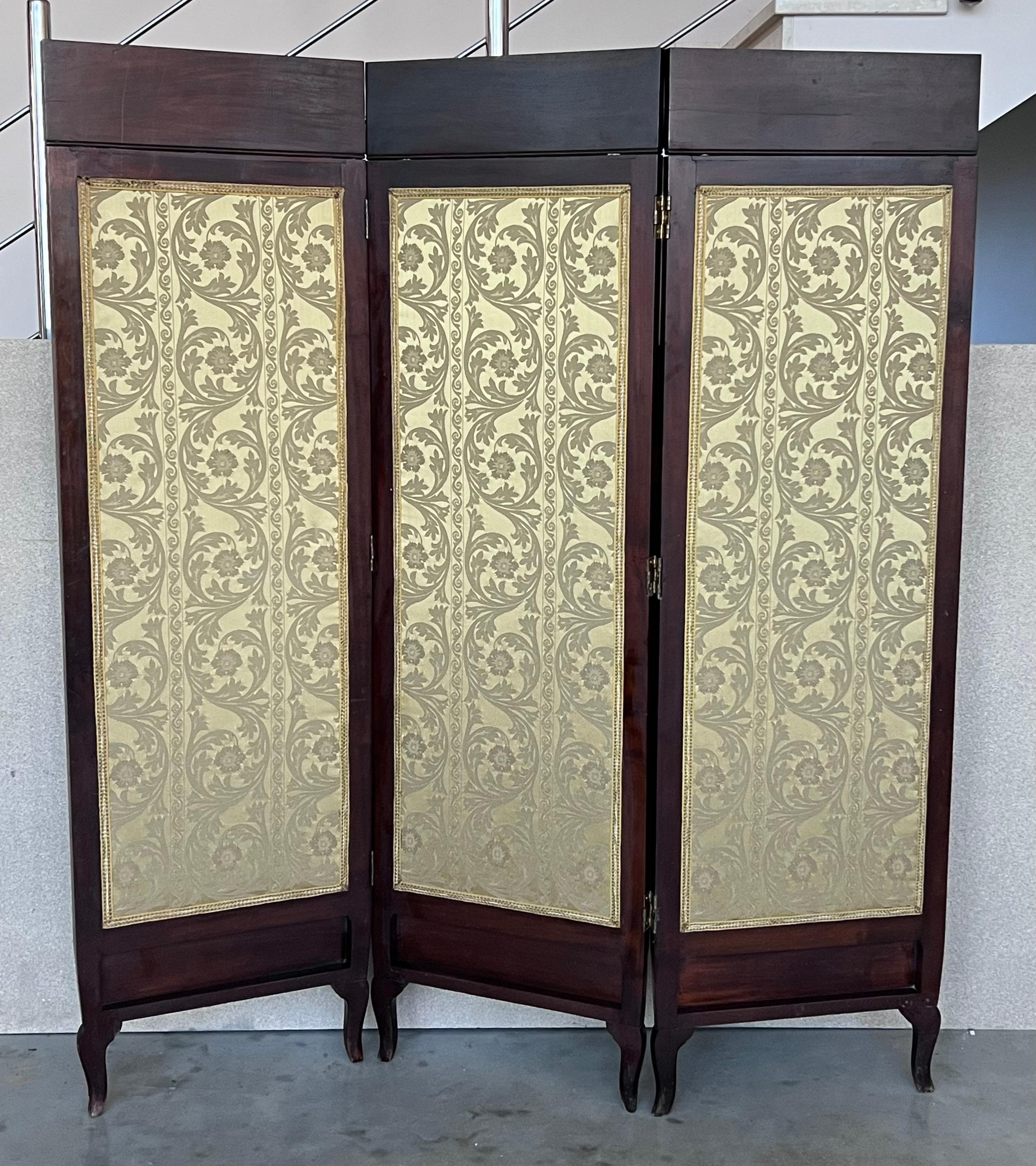French Empire Mahogany 3-Fold Screen with Bronze Mounts In Good Condition For Sale In Miami, FL