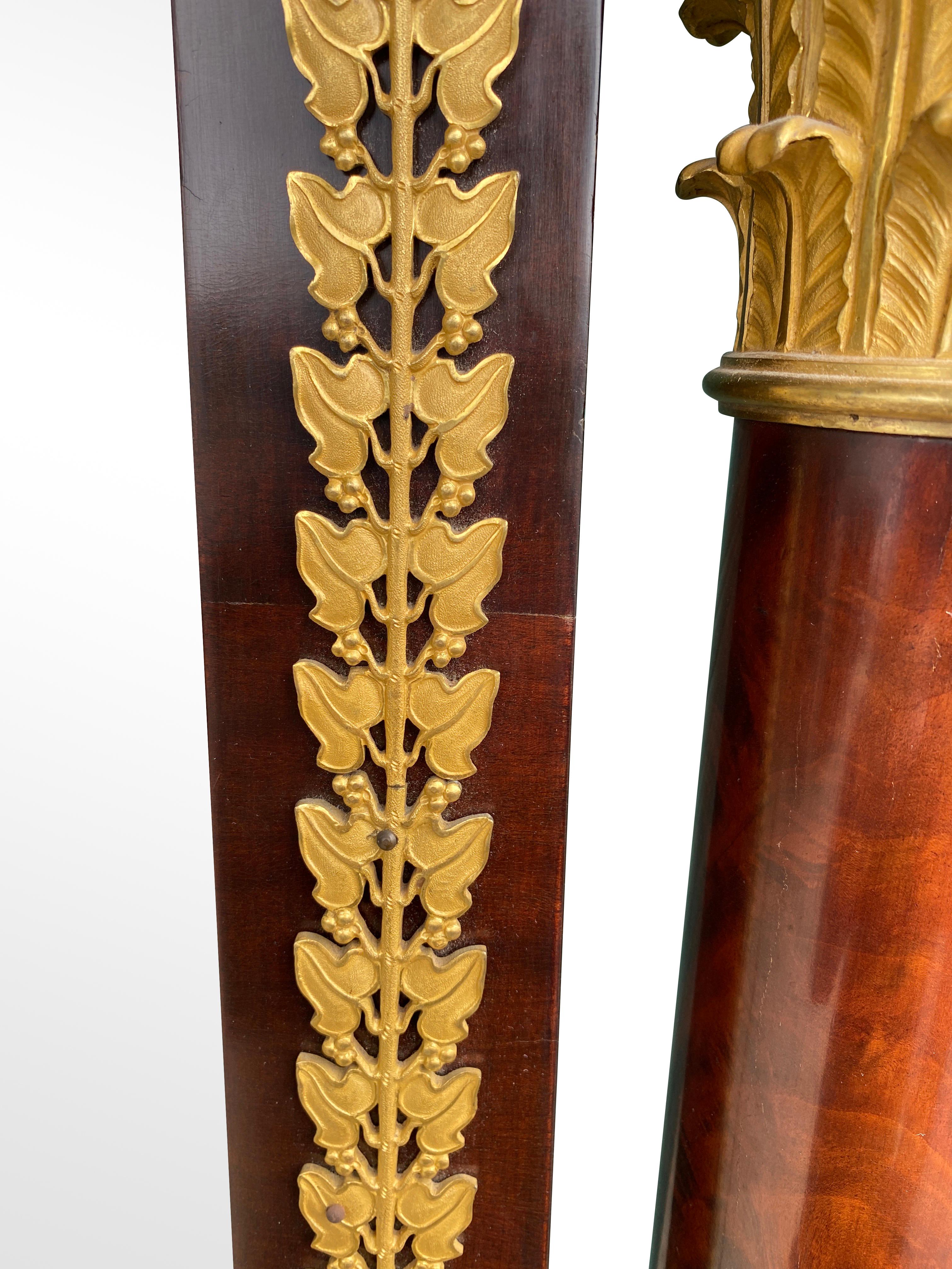 Miroir chevalet de style Empire français en acajou et bronze doré en vente 3