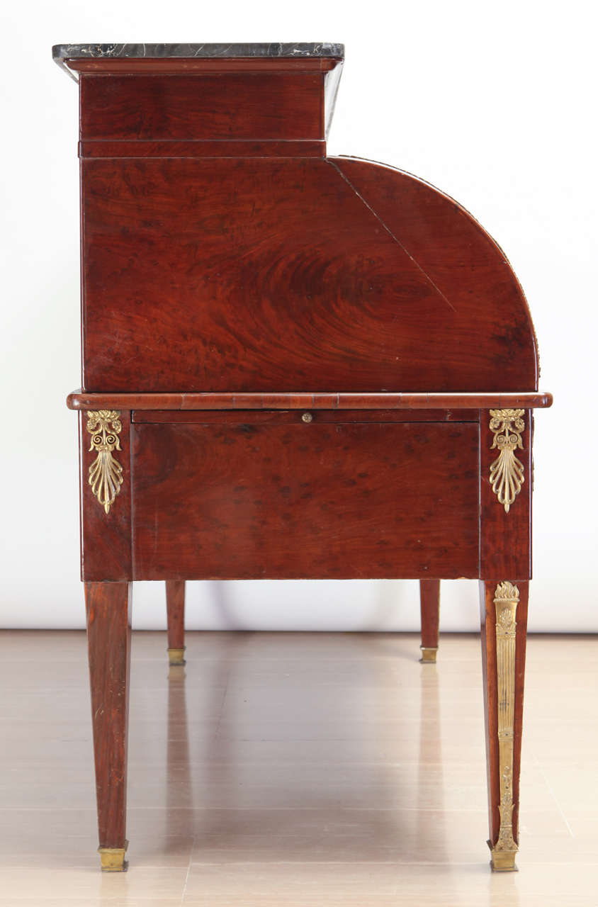French Empire Mahogany Bureau à Cylindre Writing Table, circa 1810 For Sale 2