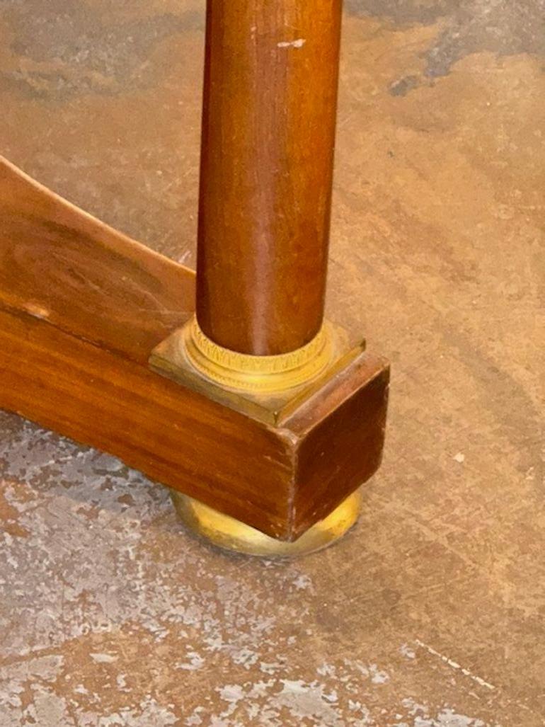 XIXe siècle Table centrale Empire français en acajou en vente