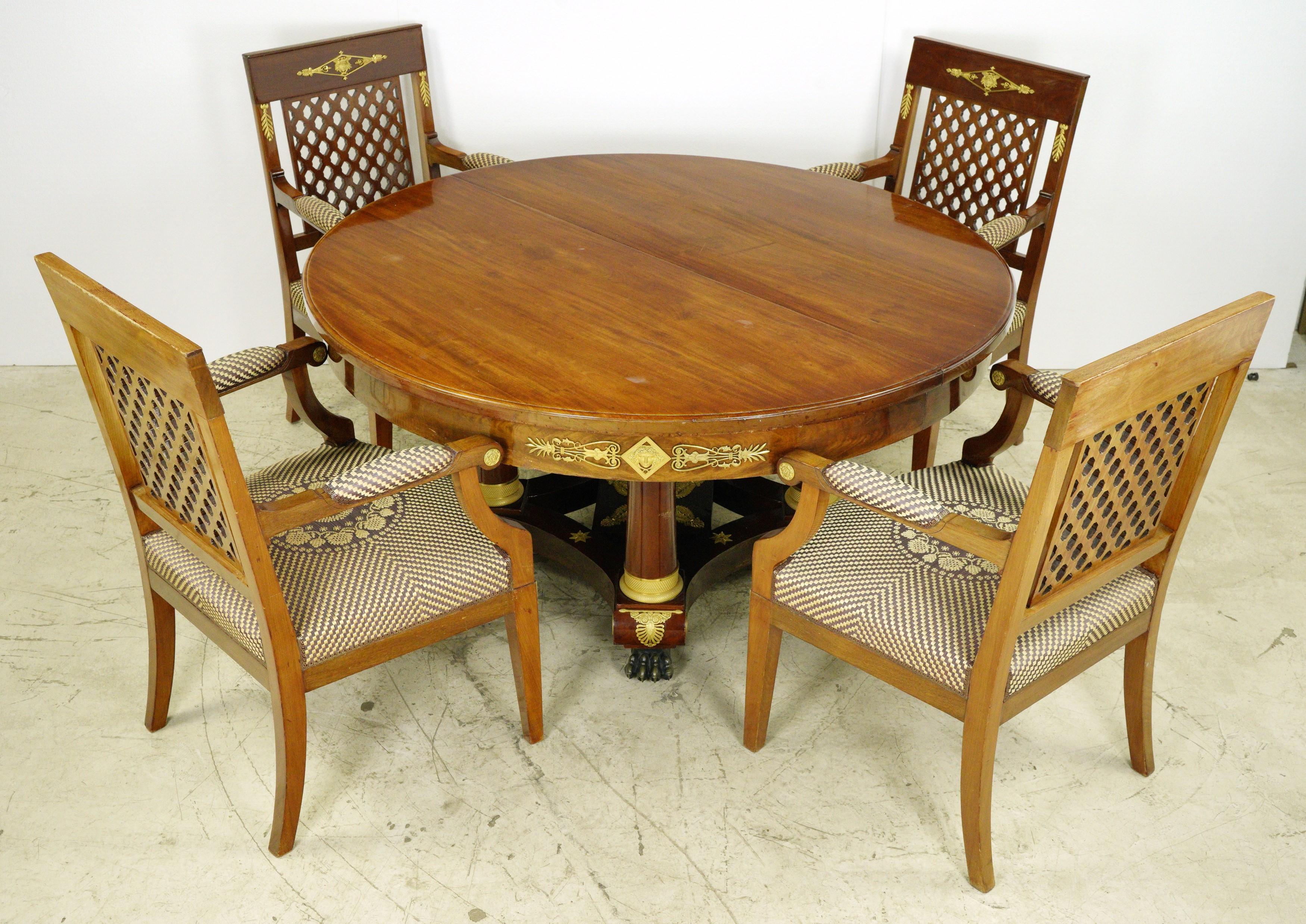 Laiton French Empire Mahogany Grand Dining Room Table Set en vente