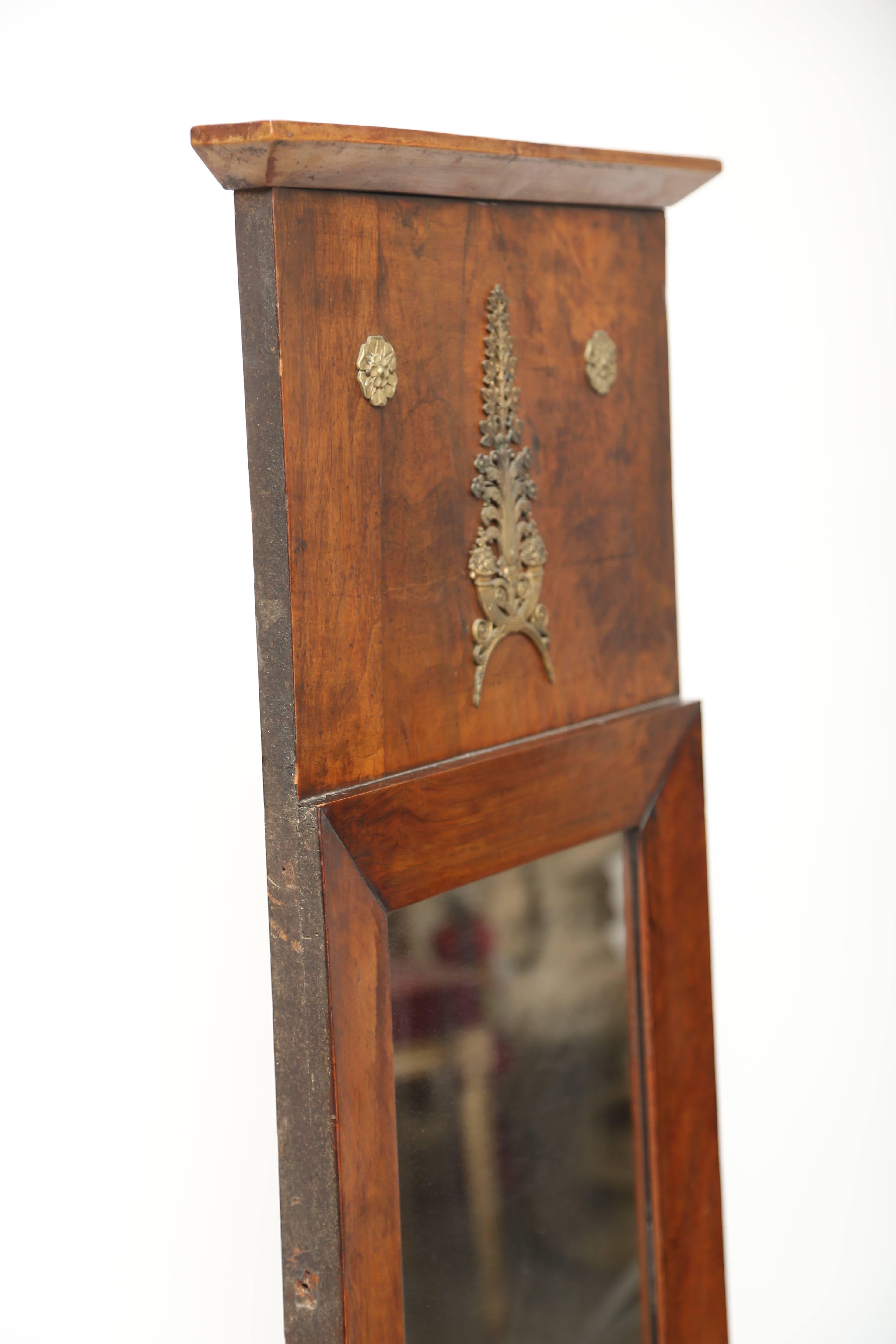 French Empire Mahogany Trumeau Mirror with Bronze Doré Mounts-c. 1810-20 In Good Condition For Sale In West Palm Beach, FL