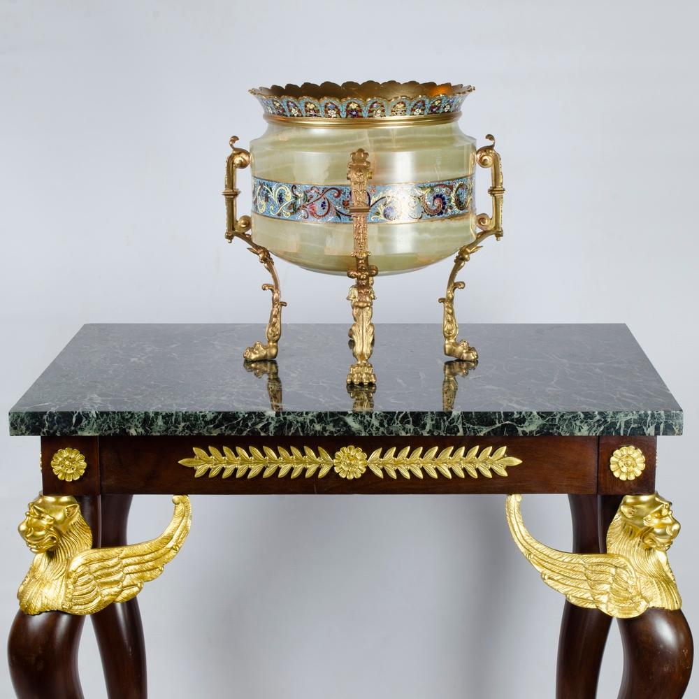 19th Century French Empire Mahogany Winged Griffins End Table For Sale