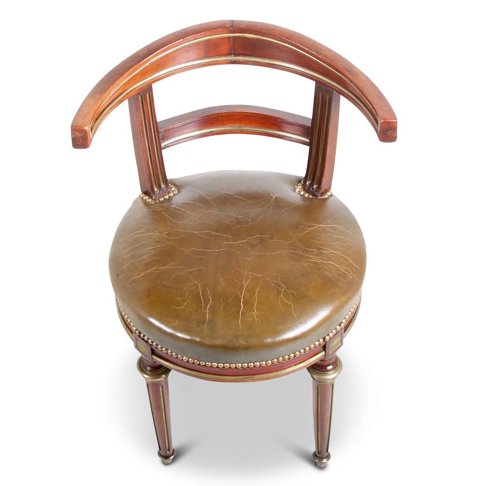 French Empire Napoleon III Mahogany and Leather Desk Chair In Good Condition In Vancouver, British Columbia