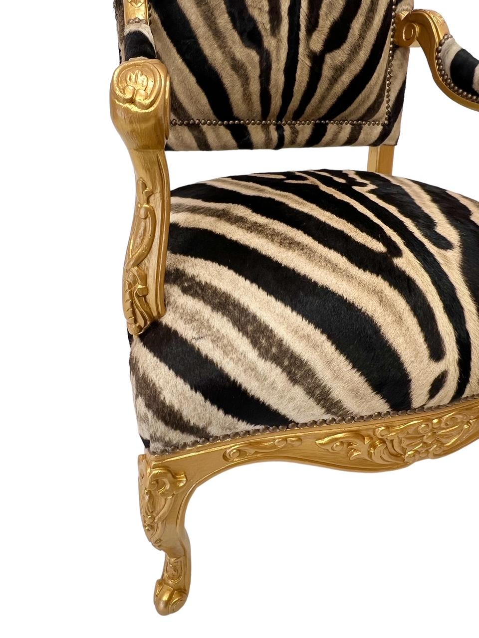 Sedie stile impero francese napoleonico in pelle di zebra sudafricana in vendita 2