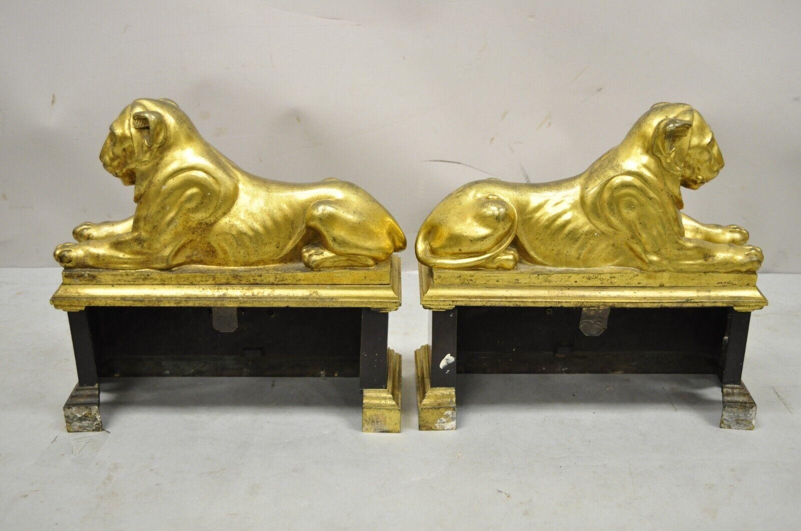 Französisches Empire Neoklassische Bronze Löwen Andirons Chenets mit Fender, 3 St. Set im Angebot 7