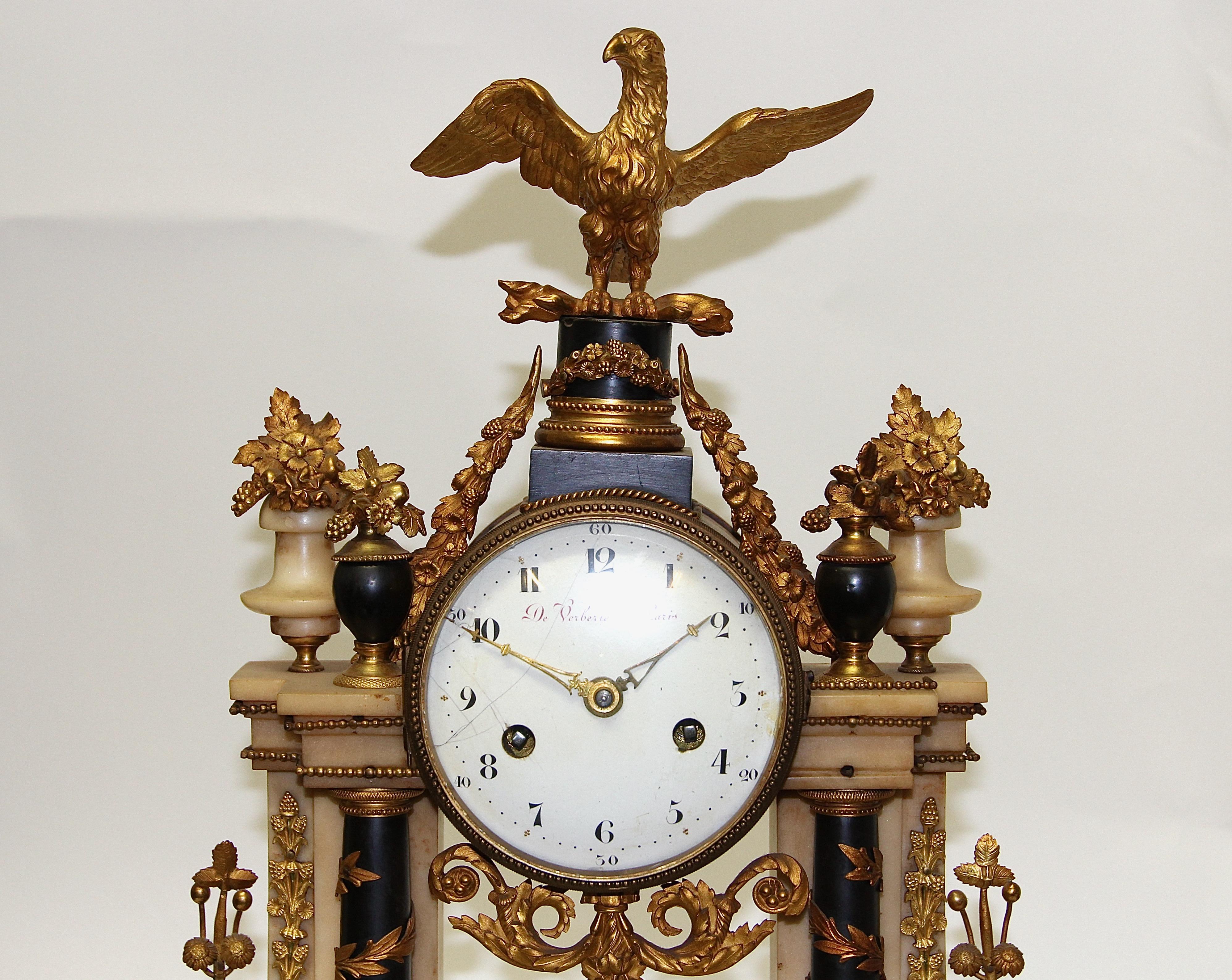 mantelpiece clock antique