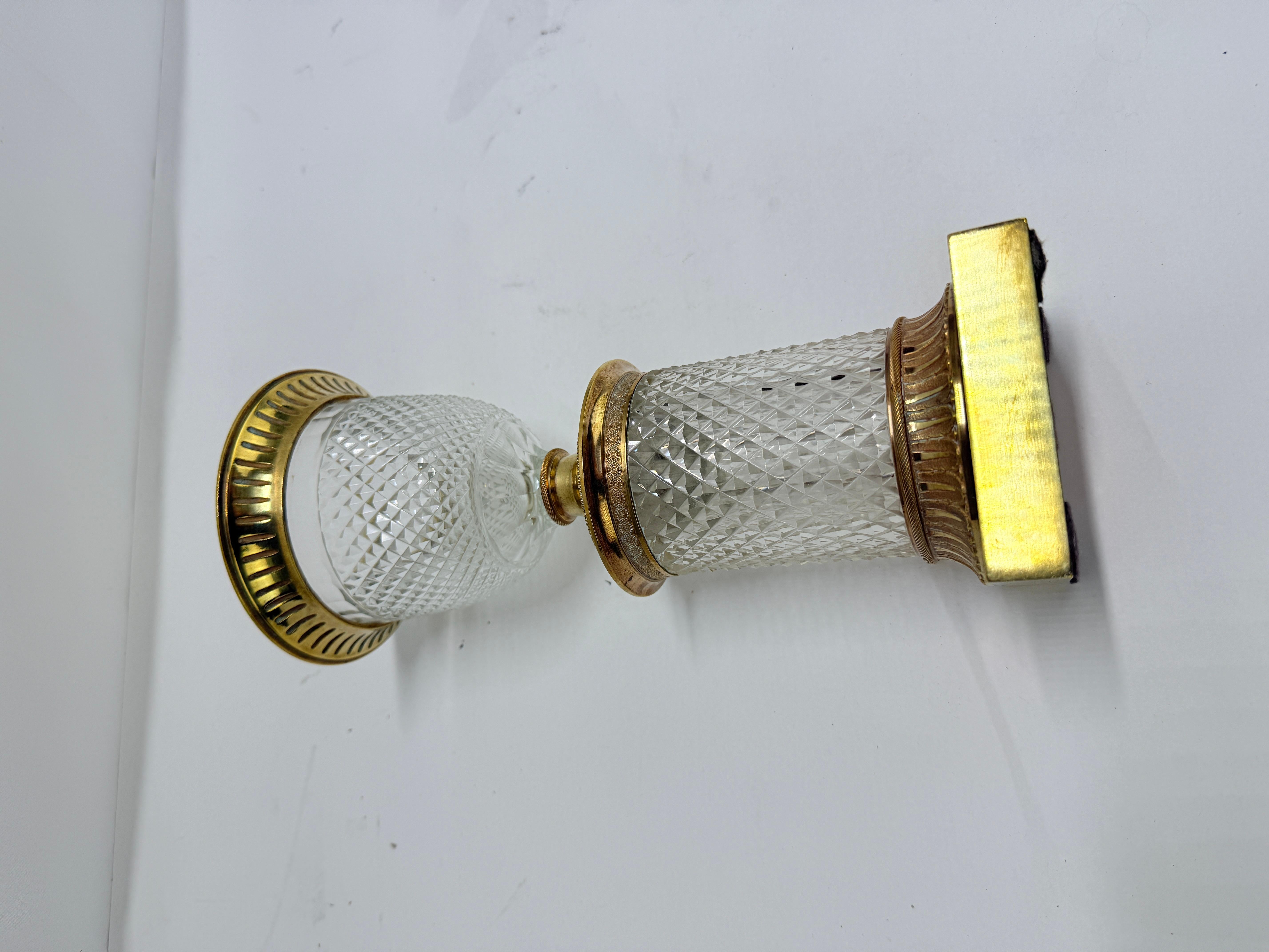 Vase Empire en cristal de Baccarat monté sur bronze doré, 19e siècle en vente 3