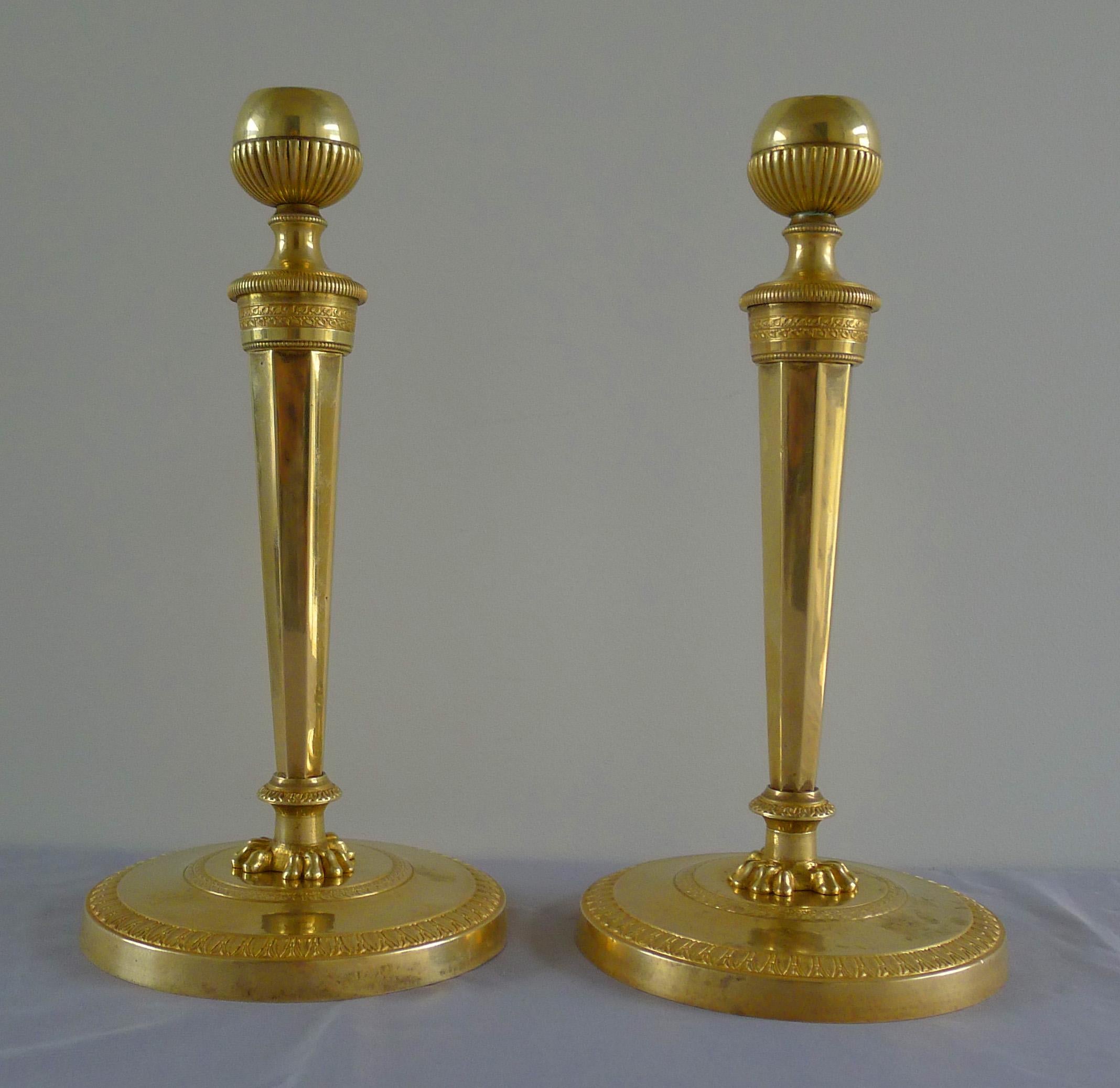 Early 19th Century French Empire Pair of Ormolu Candlesticks with Original Handcut Threads For Sale