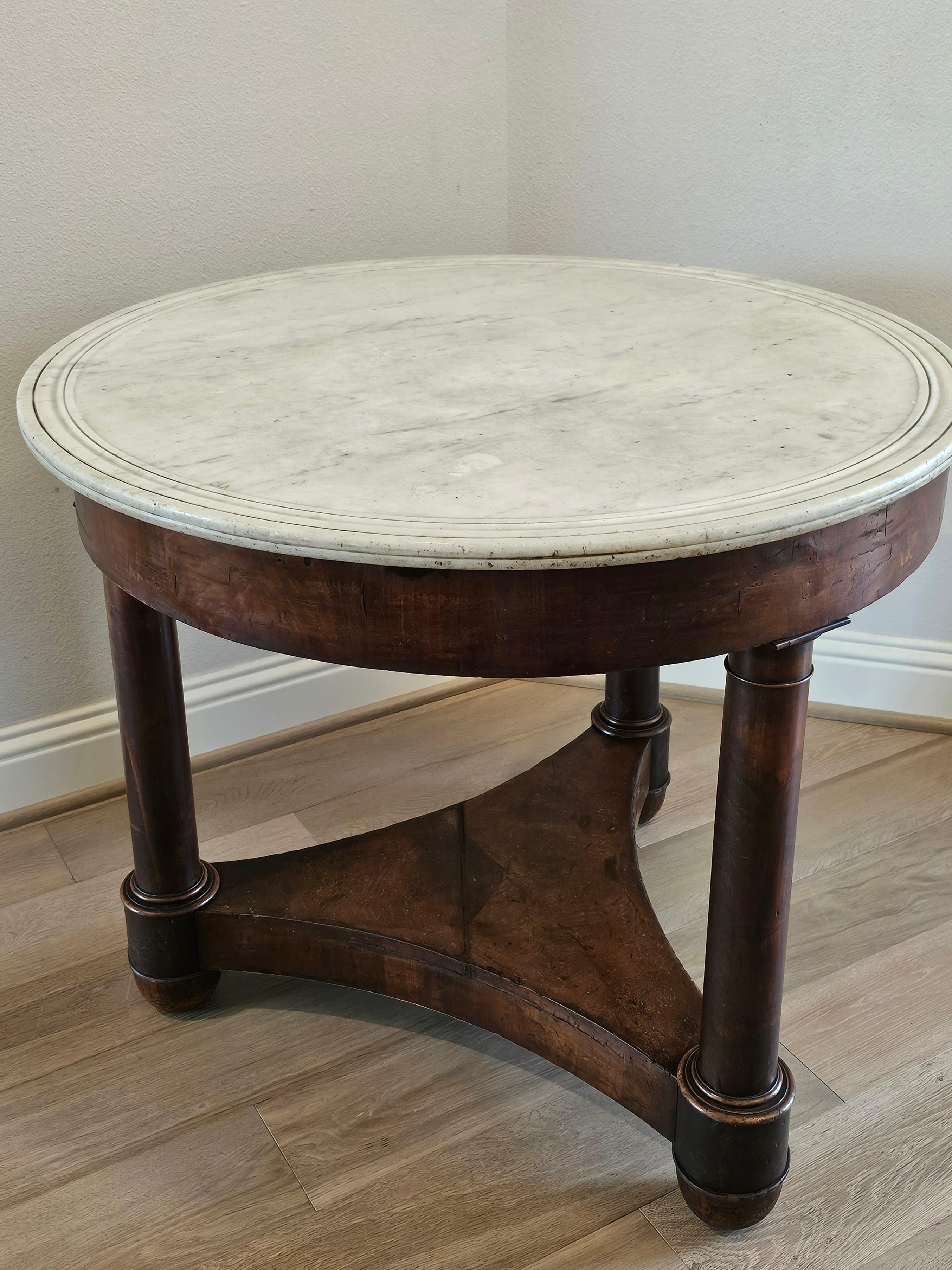 French Empire Period Antique Mahogany Pedestal Center Table Gueridon  For Sale 2