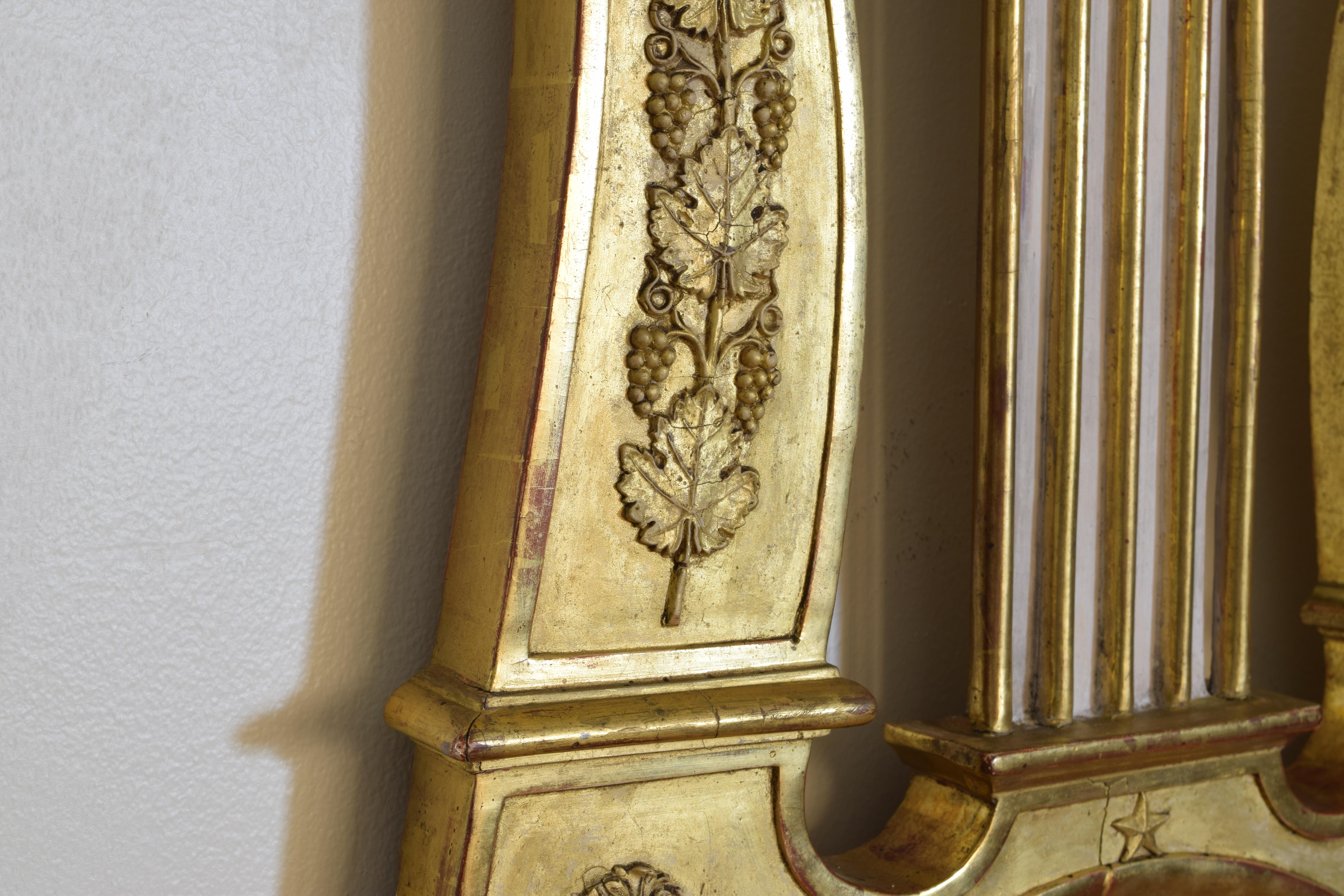 Miroir en bois doré sculpté de la période de l'Empire français, autrefois baromètre, 19ème siècle en vente 1