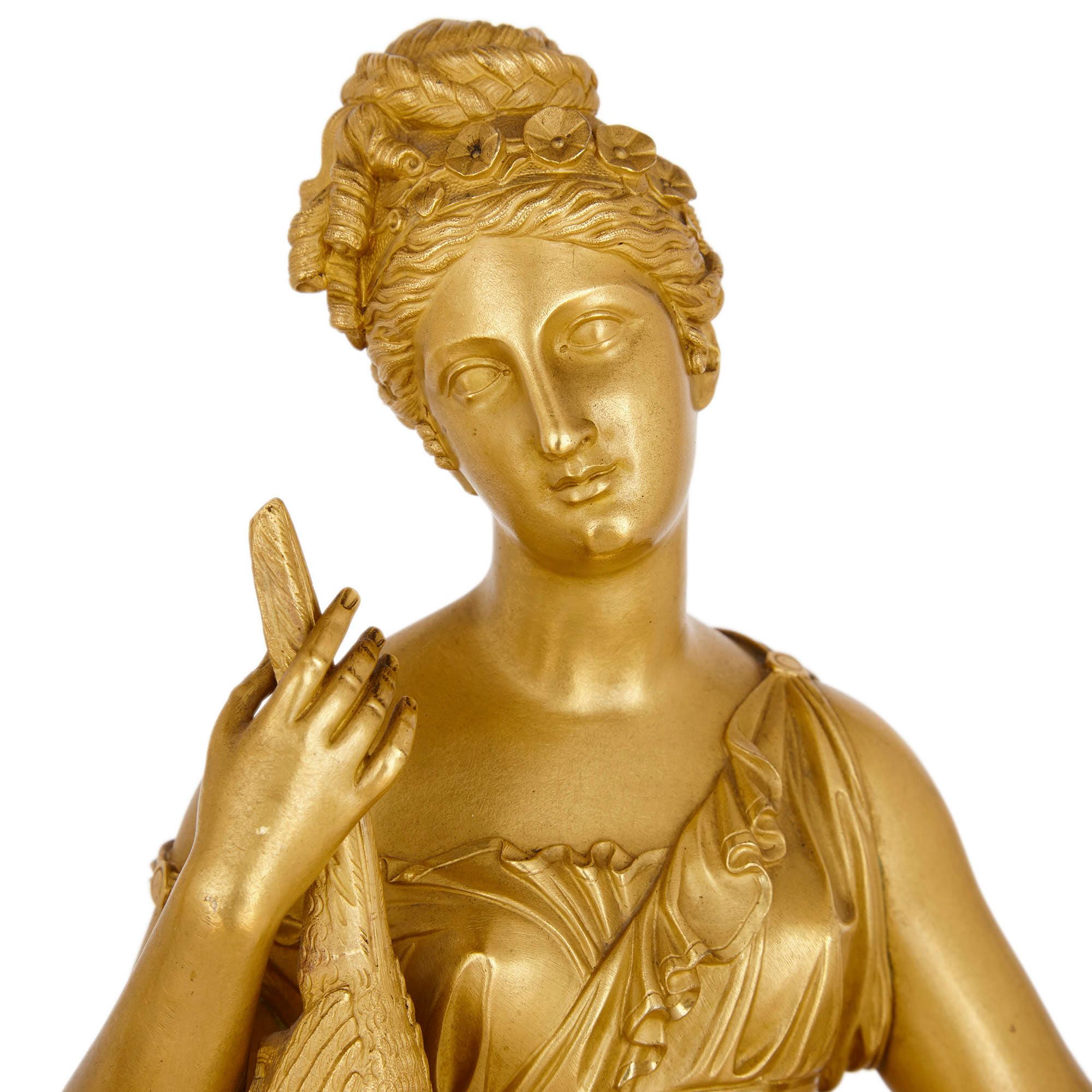Französisch Empire Periode vergoldete Bronze Mantel Uhr im Angebot 1