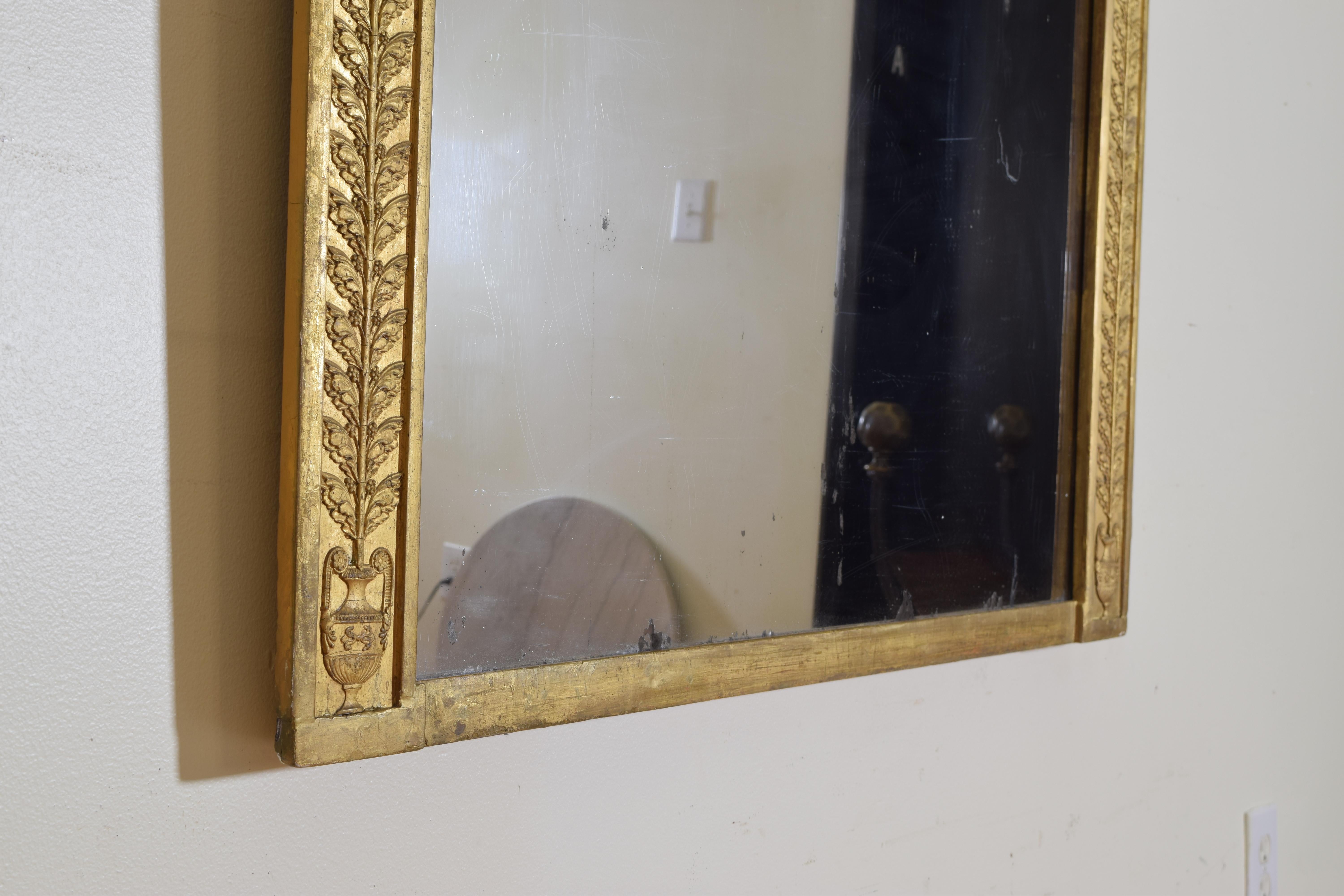 French Empire Period Giltwood and Gilt-Gesso Mirror, Early 19th Century 4