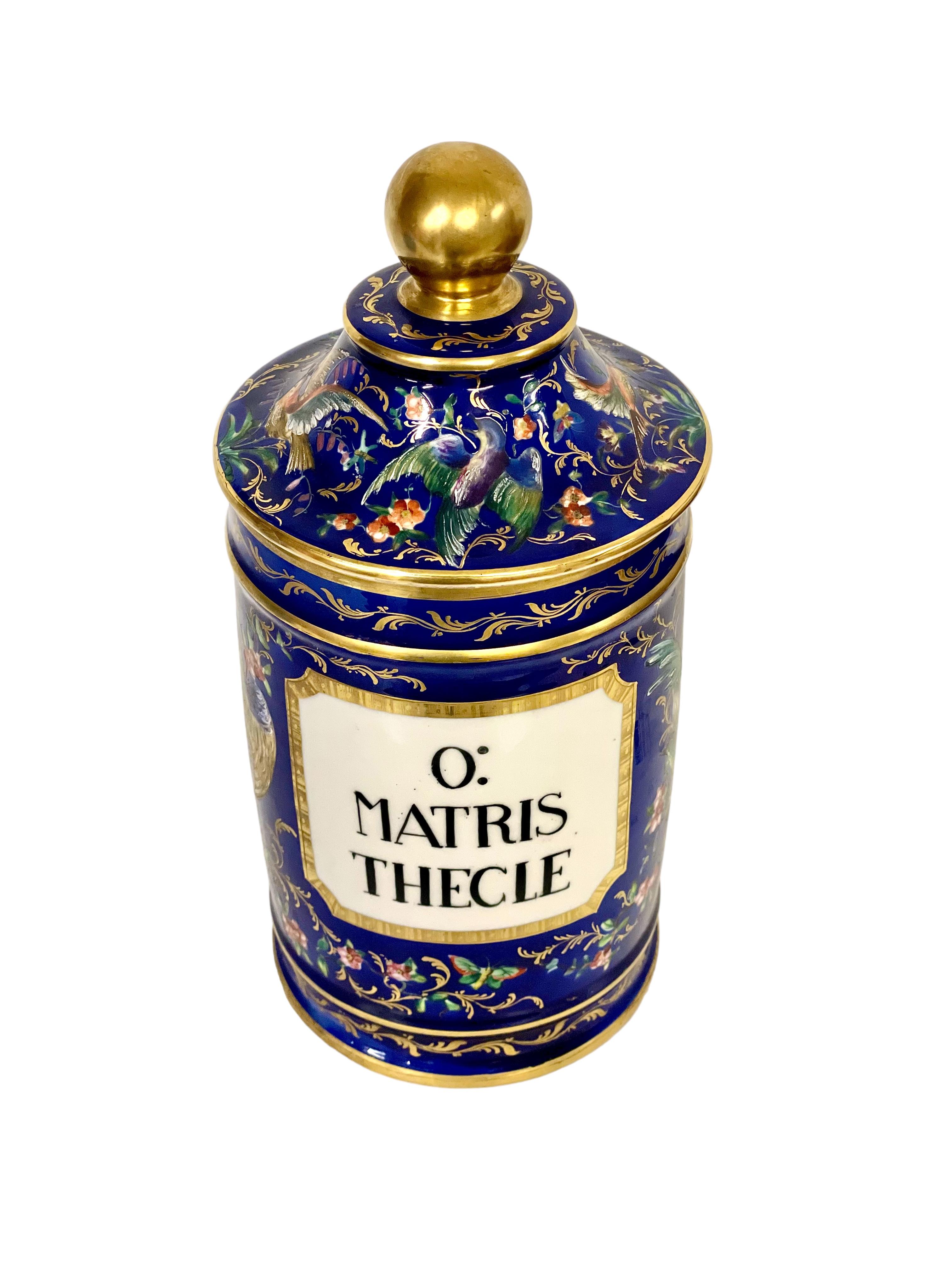 Porcelaine Grand pot d'apothicaire à couvercle en porcelaine d'époque Empire en vente